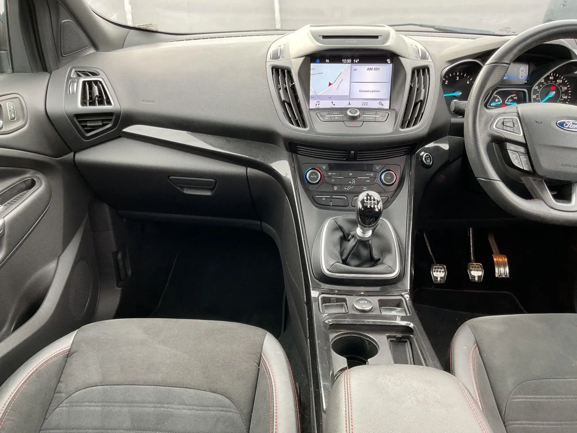 Ford Kuga Image 11