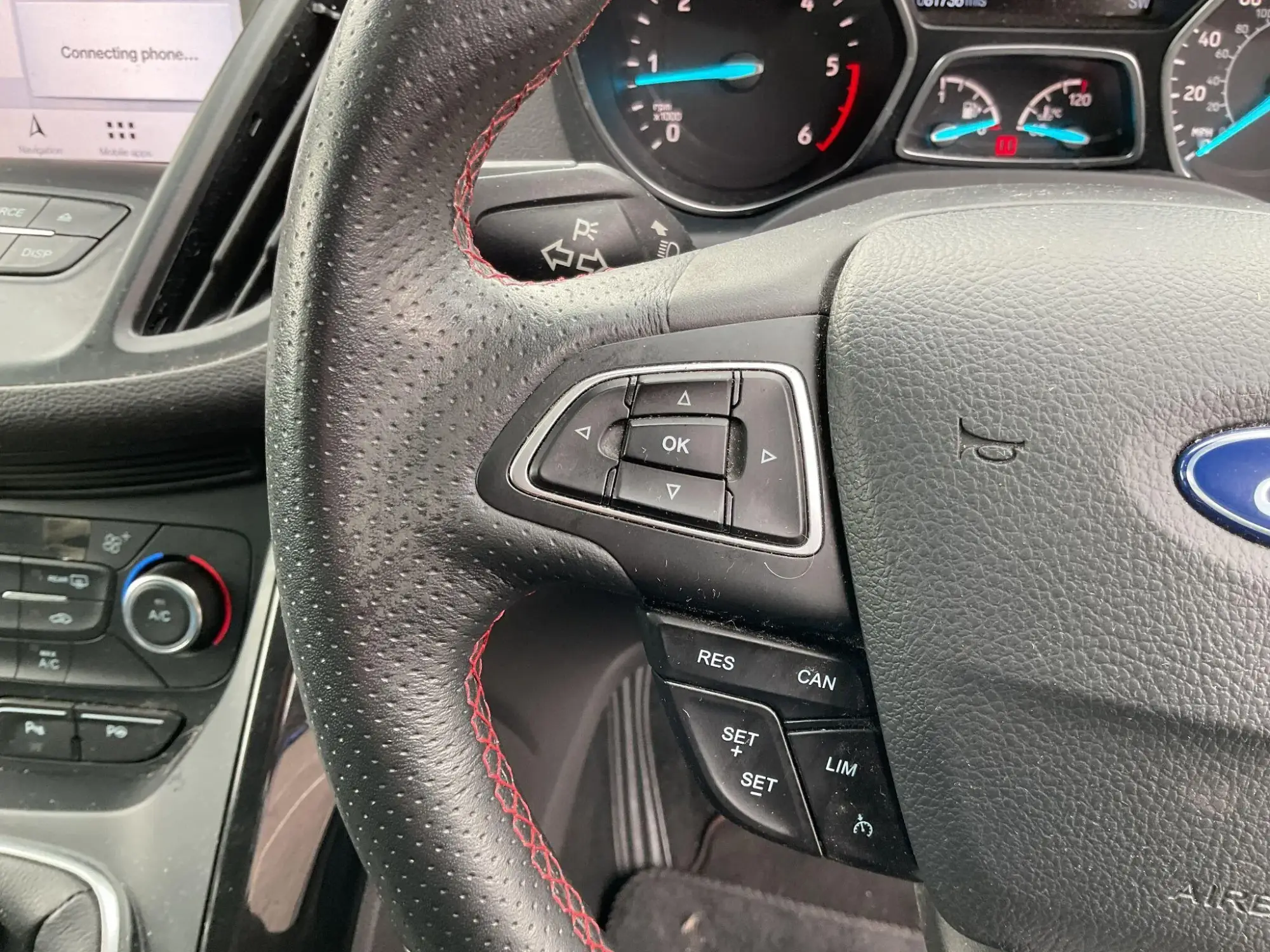 Ford Kuga Image 15