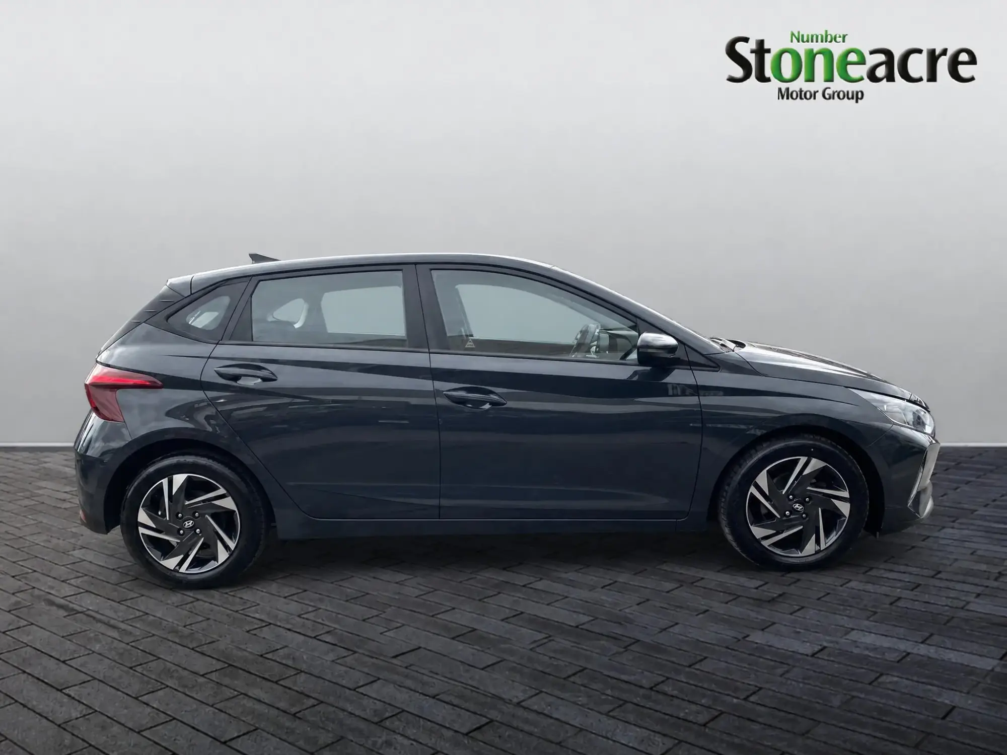 Hyundai i20 Image 7 Hyundai i20 Image 7