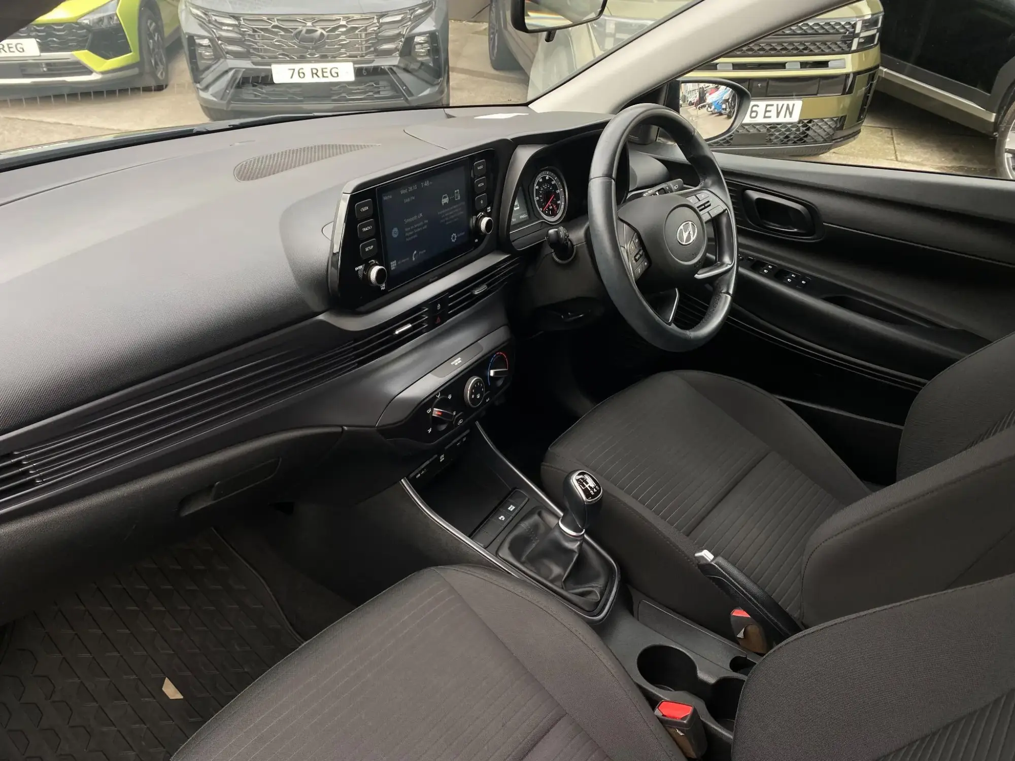 Hyundai i20 Image 13 Hyundai i20 Image 13