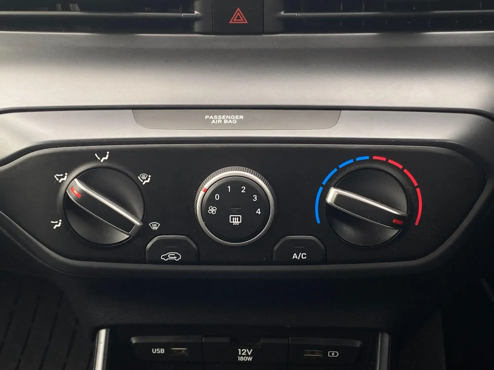 Hyundai i20 Image 21 Hyundai i20 Image 21