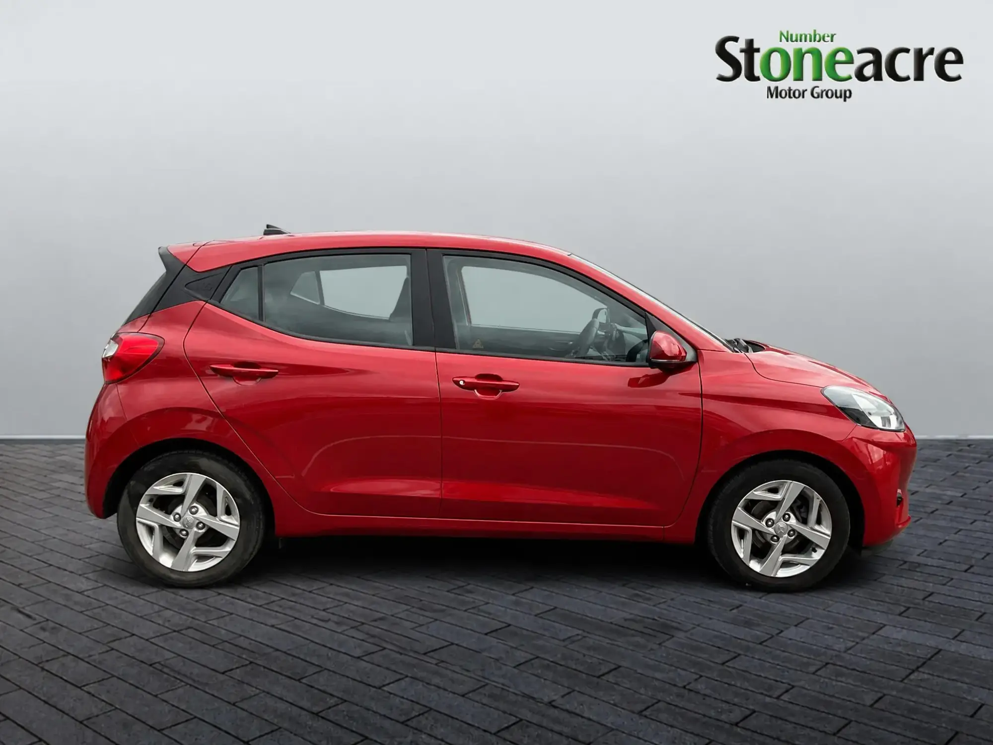 Hyundai i10 1.0 SE Connect Hatchback 5dr Petrol Manual Euro 6 (s/s) (67 ps) YY72KKH Image 2 Hyundai i10 1.0 SE Connect Hatchback 5dr Petrol Manual Euro 6 (s/s) (67 ps) YY72KKH Image 2