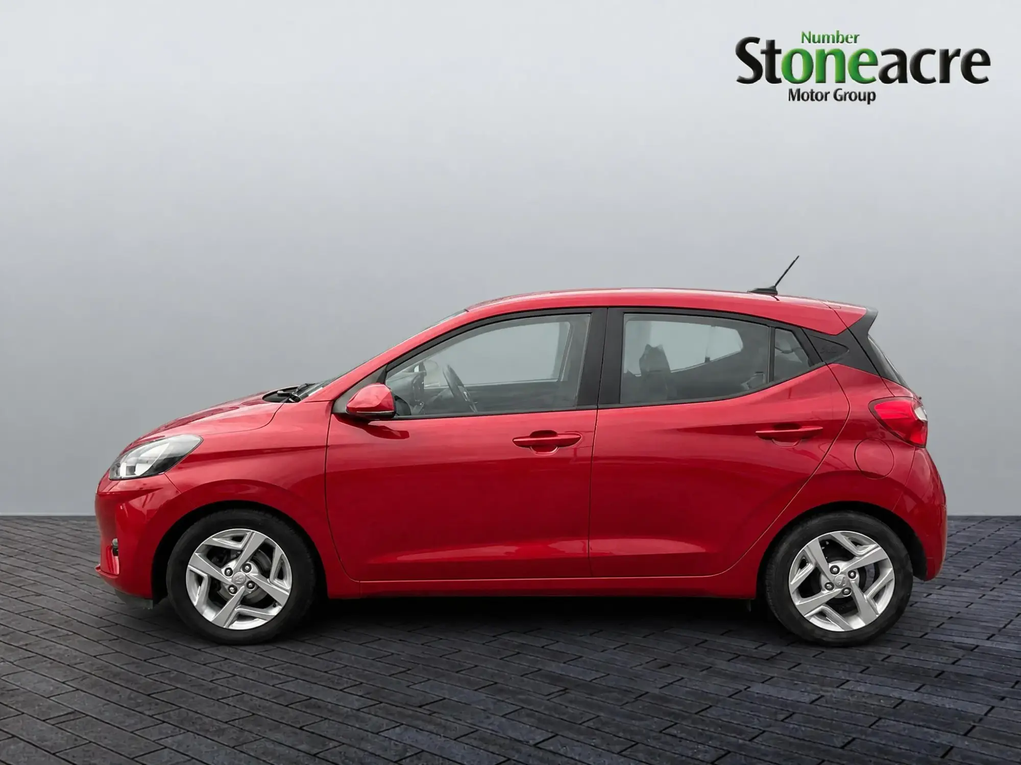 Hyundai i10 Image 6 Hyundai i10 Image 6