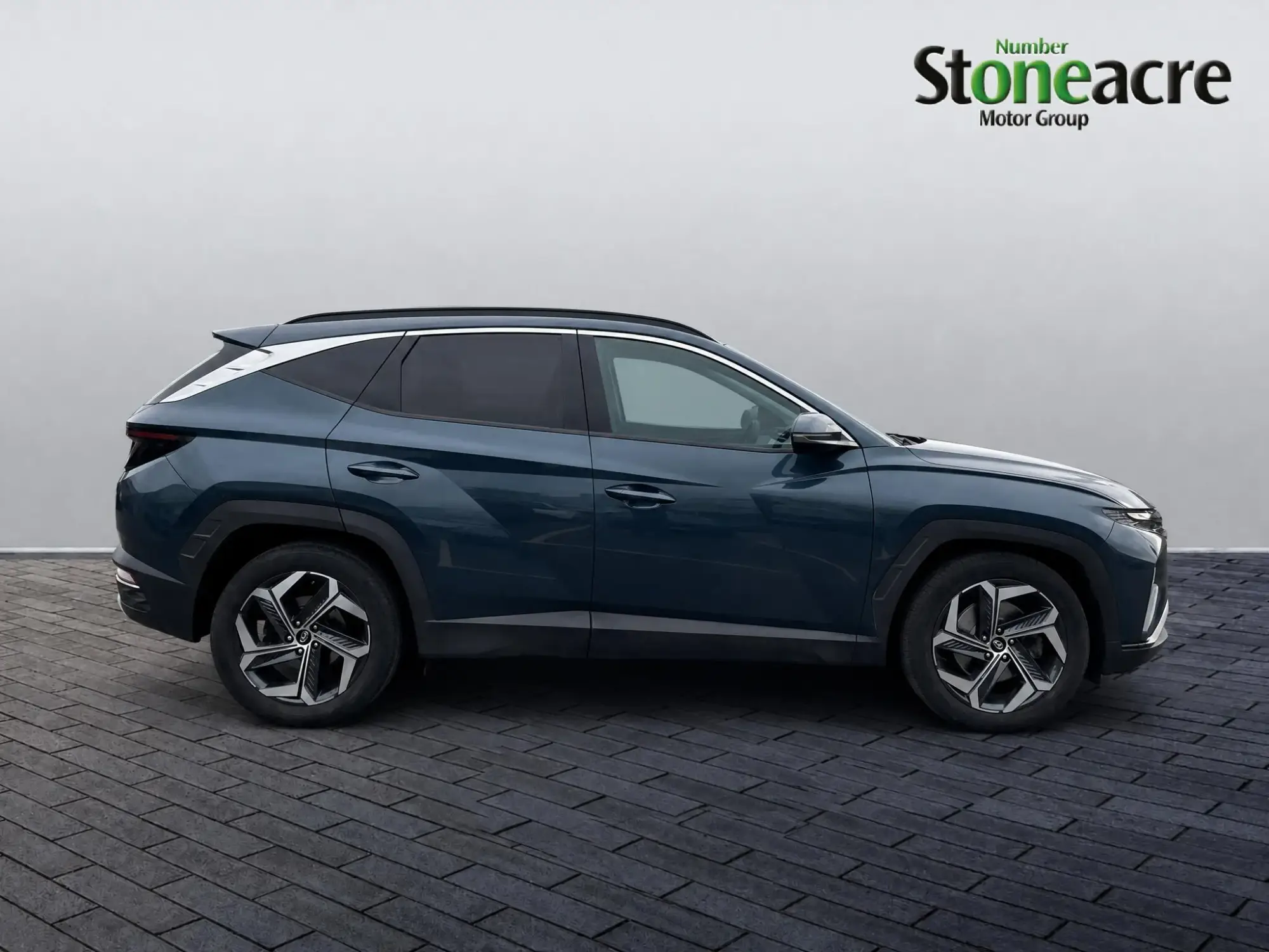 Hyundai TUCSON Image 8 Hyundai TUCSON Image 8