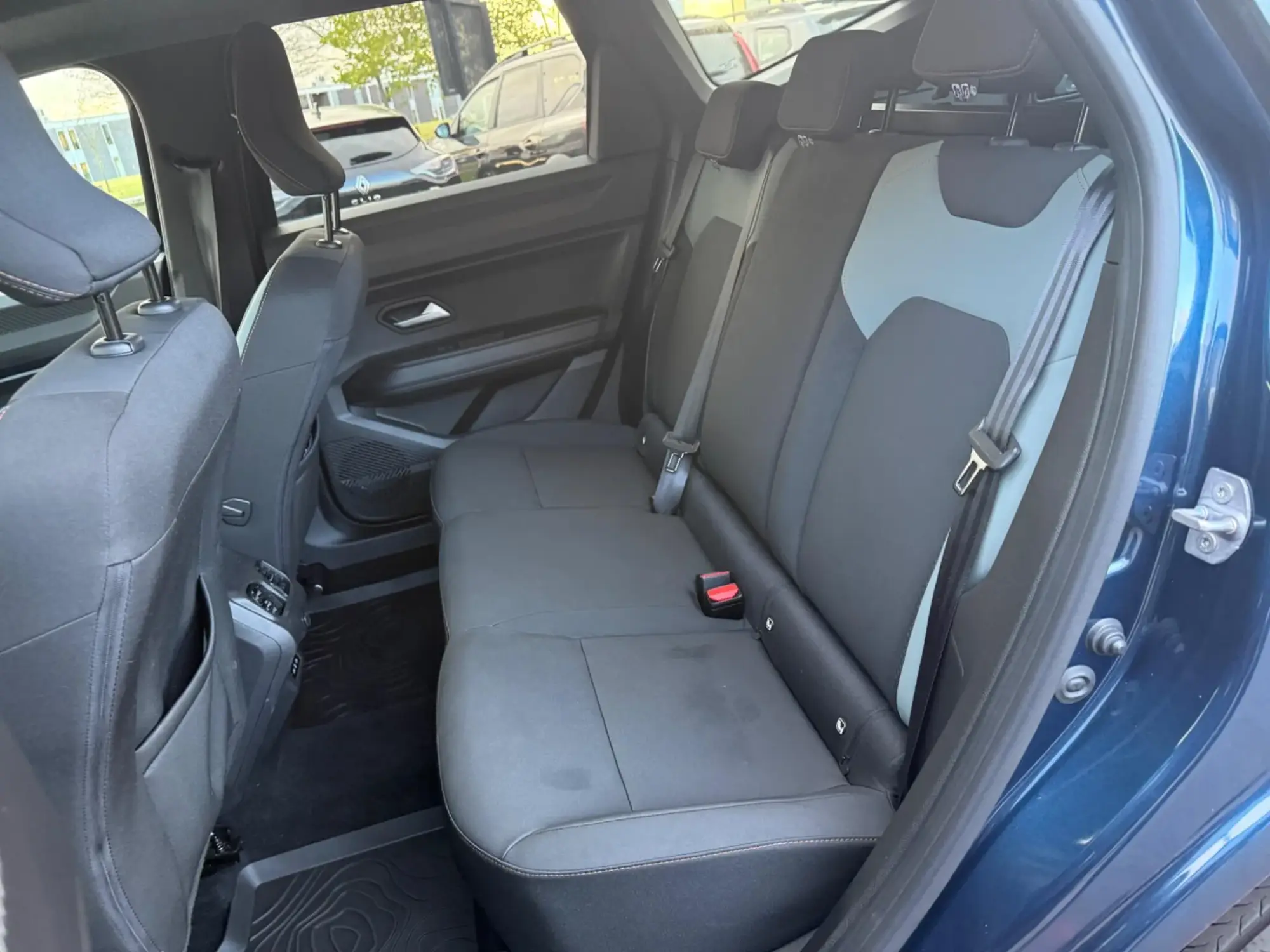 Dacia Bigster Hybrid Image 18