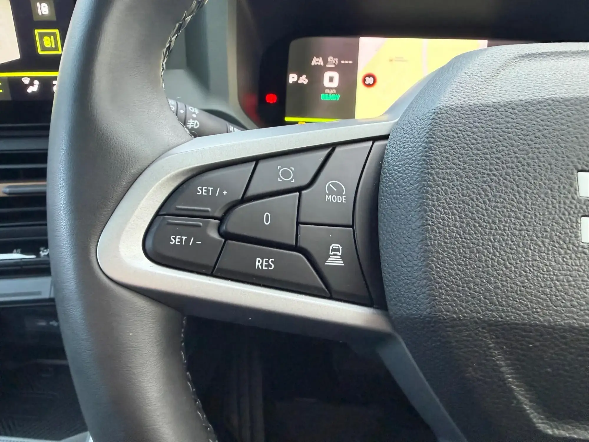 Dacia Bigster Hybrid Image 34