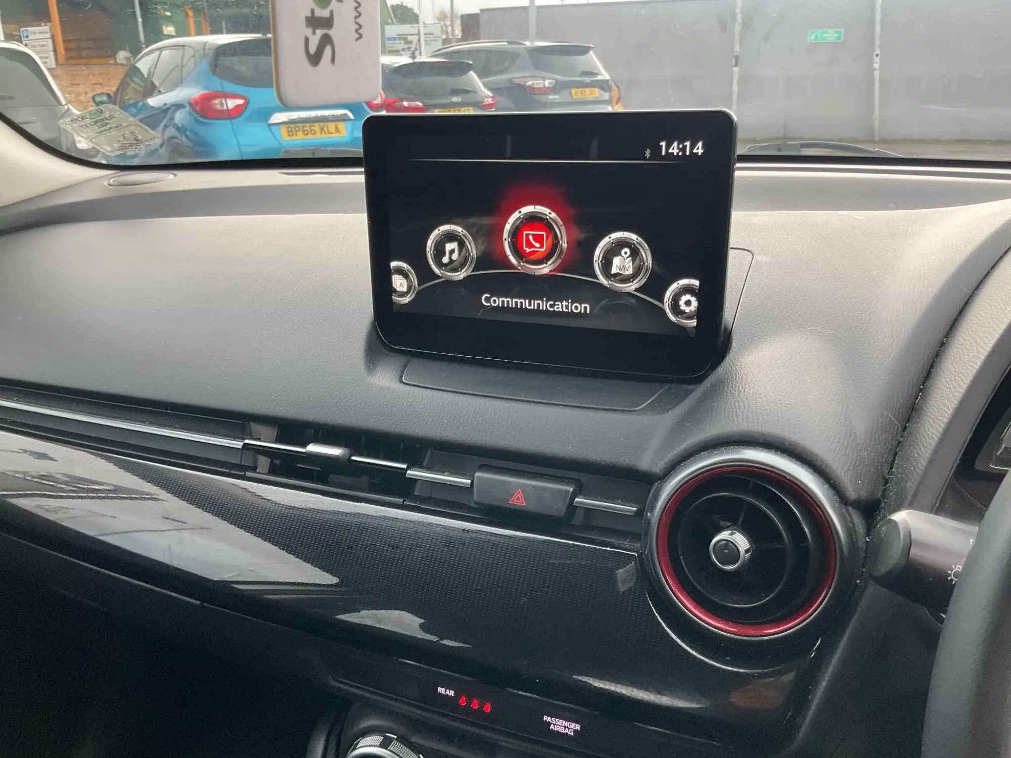 Mazda2 Image 15