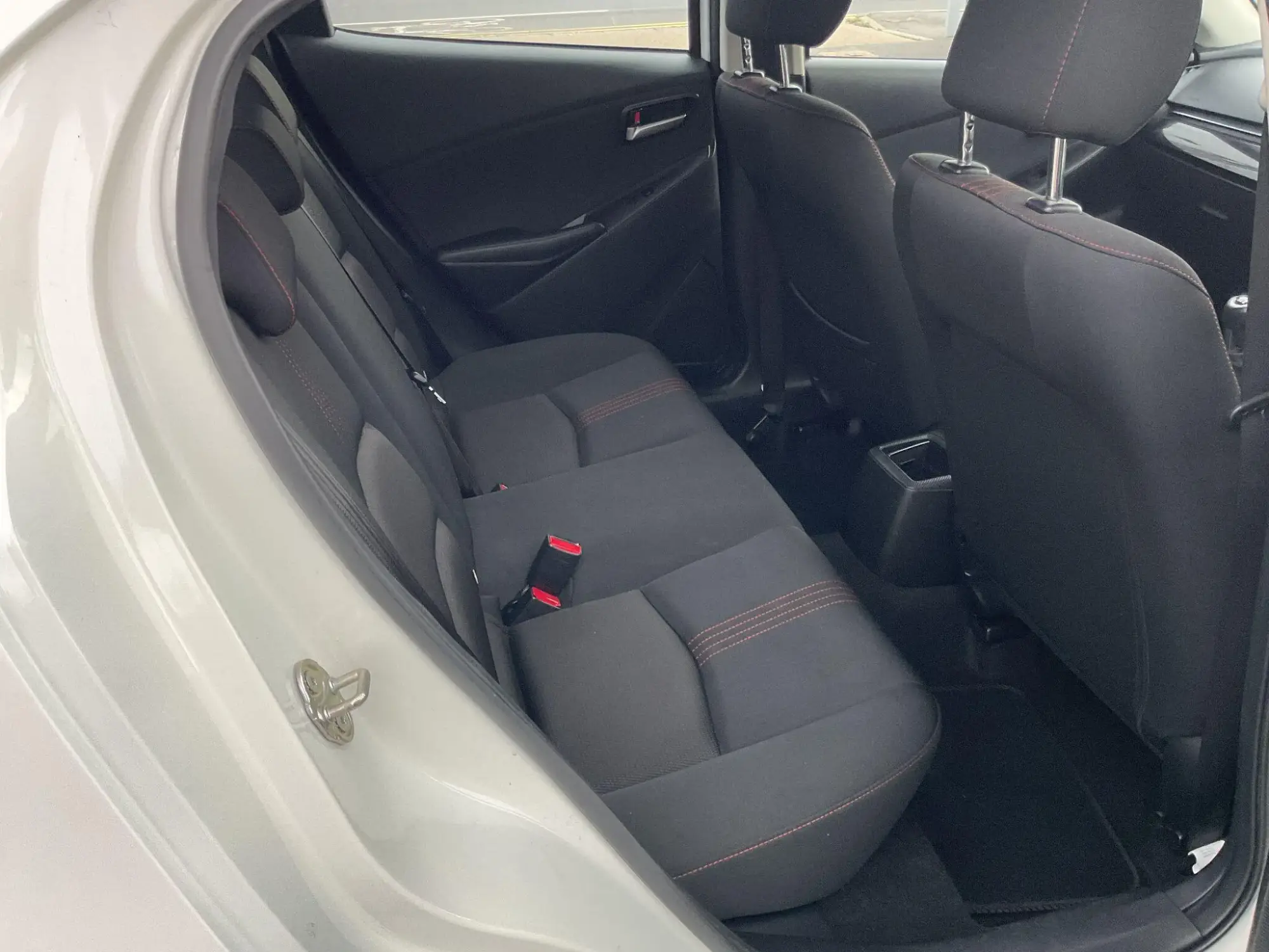 Mazda2 Image 17