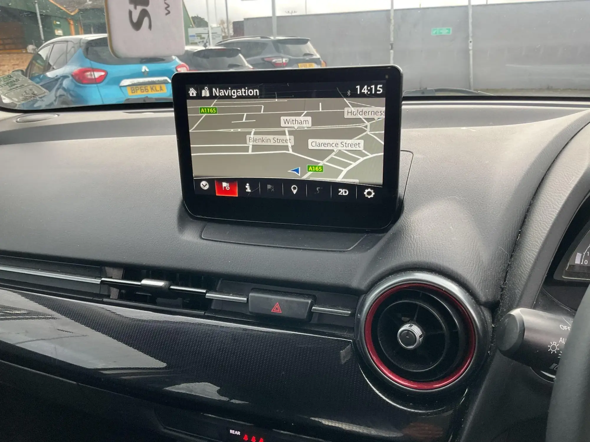 Mazda2 Image 21