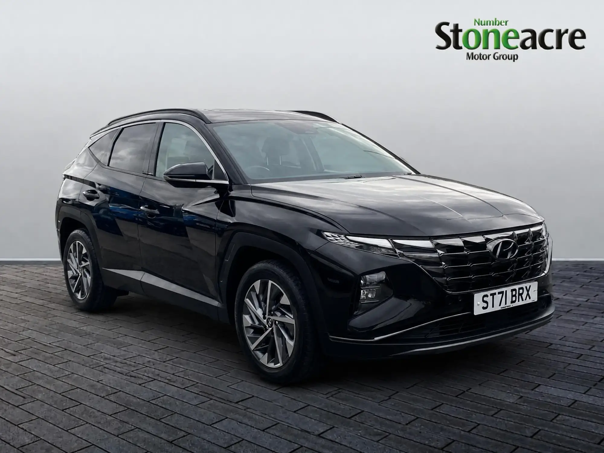 Hyundai TUCSON 1.6 T-GDi Premium Euro 6 (s/s) 5dr ST71BRX Image 1 Hyundai TUCSON 1.6 T-GDi Premium Euro 6 (s/s) 5dr ST71BRX Image 1