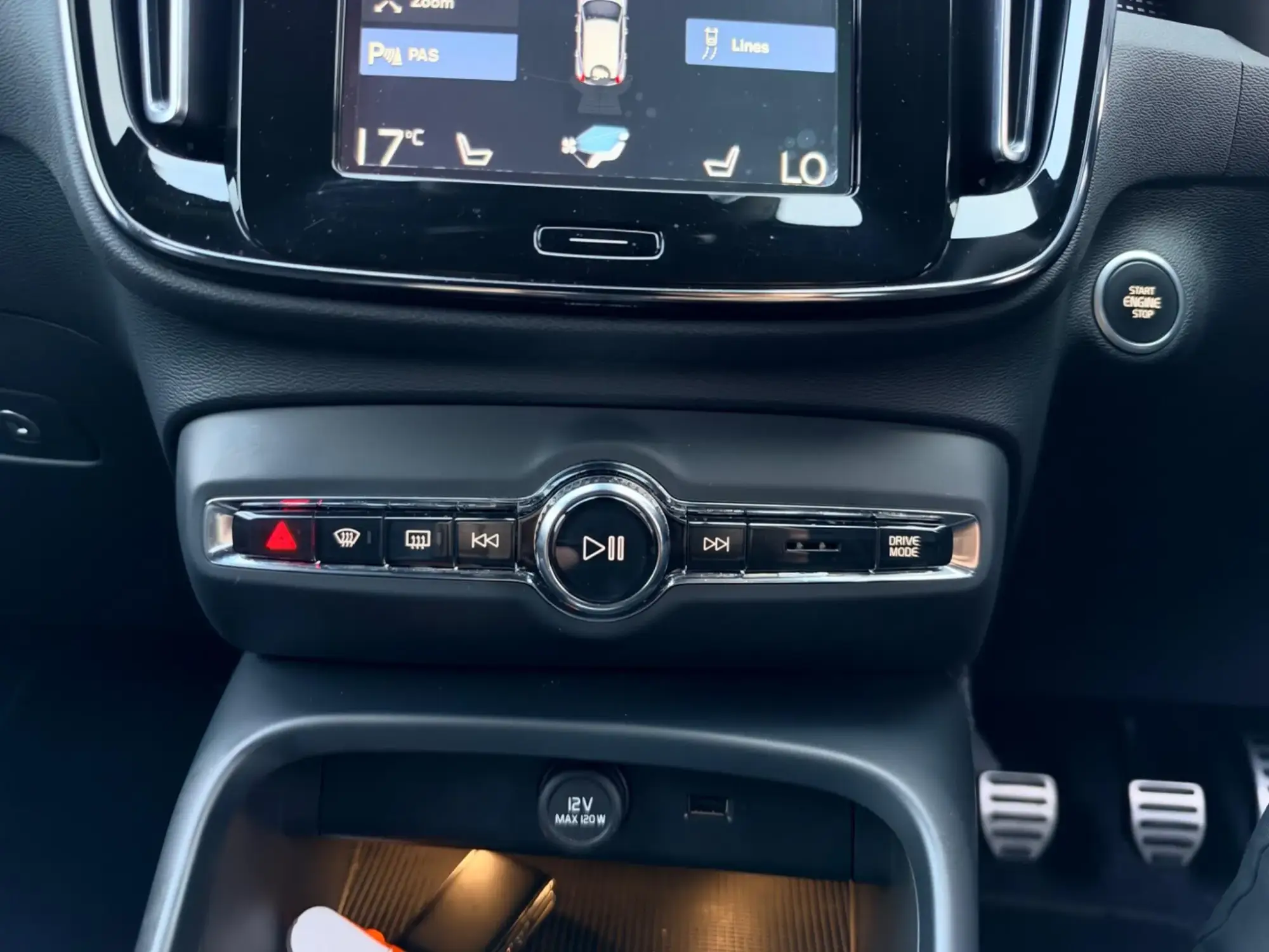 Volvo XC40 Image 18 Volvo XC40 Image 18