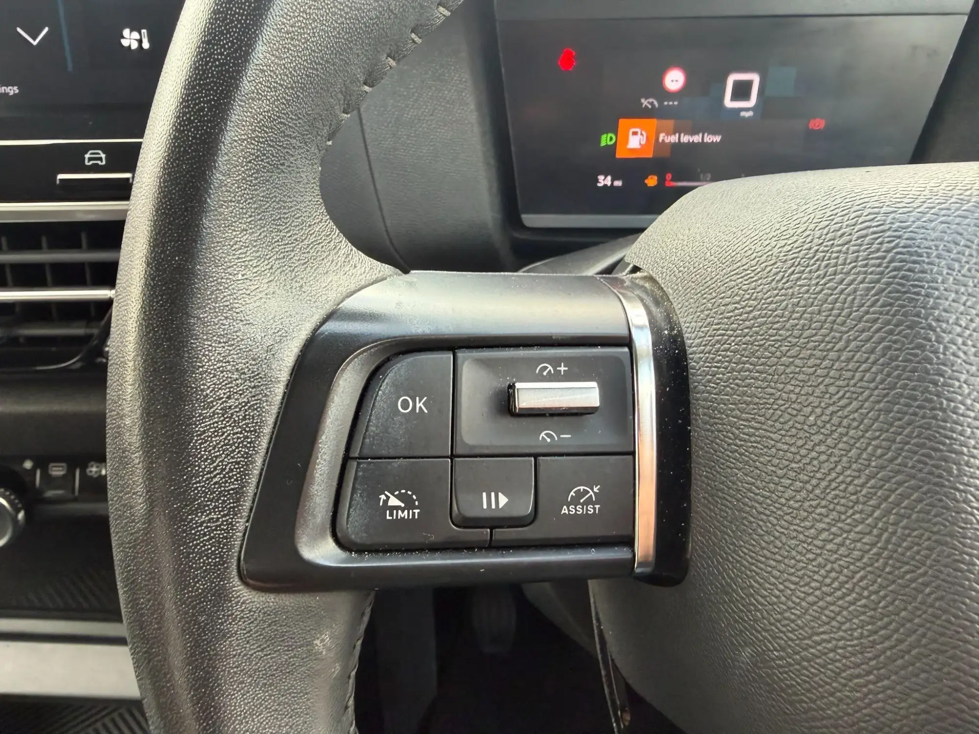 Citroen C4 Image 16 Citroen C4 Image 16