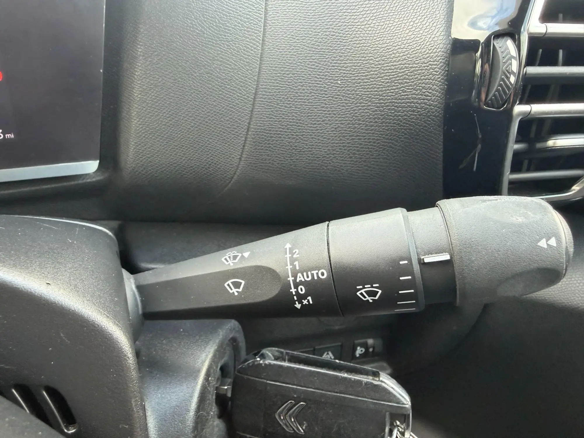 Citroen C4 Image 17 Citroen C4 Image 17