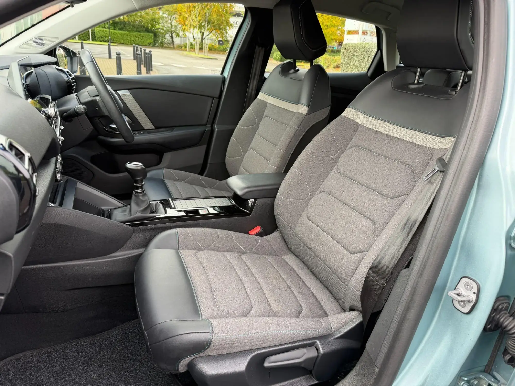 Citroen C4 Image 31 Citroen C4 Image 31