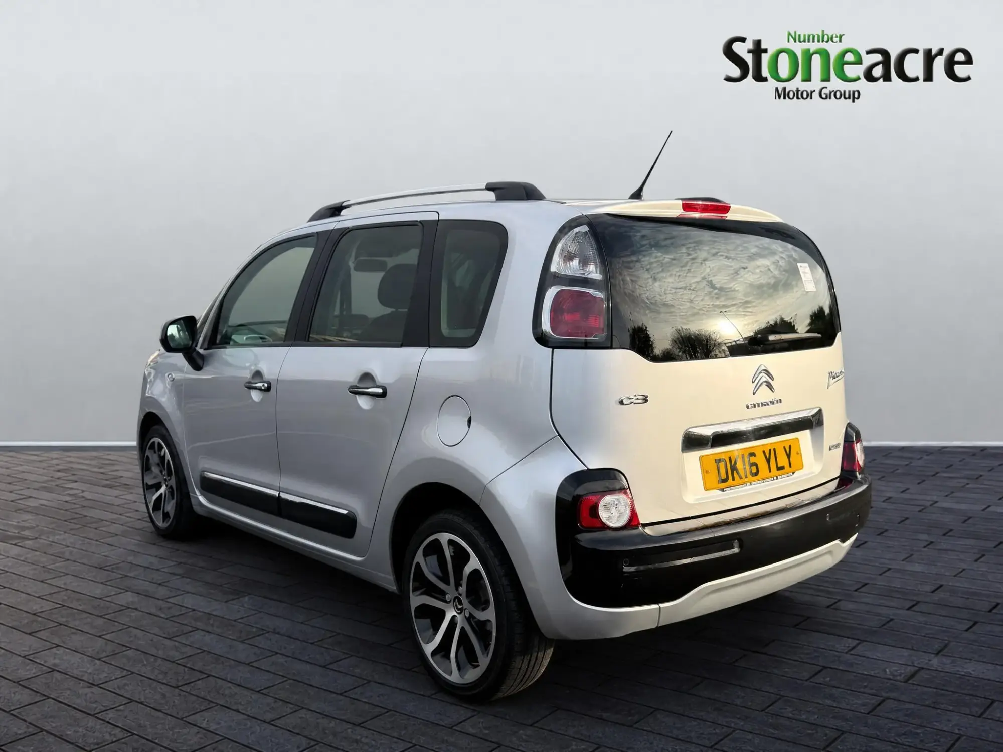 Citroen C3 Picasso Image 4 Citroen C3 Picasso Image 4