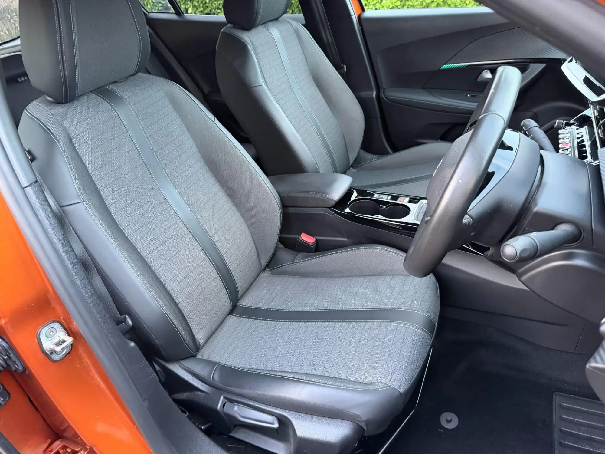 Peugeot 2008 Image 11