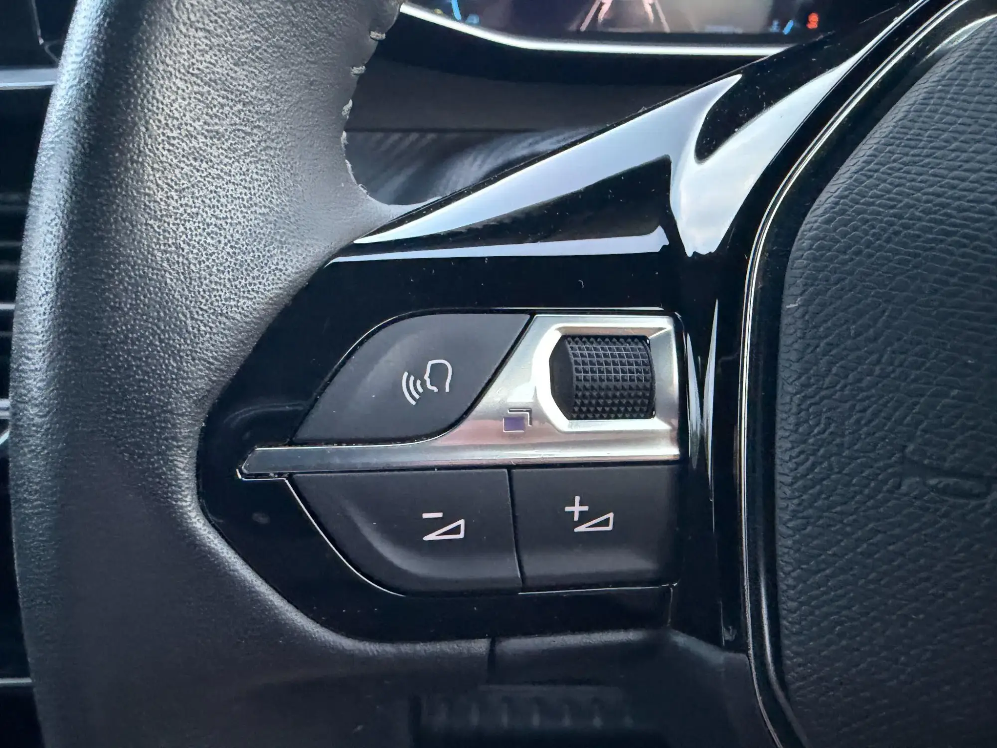 Peugeot 2008 Image 16