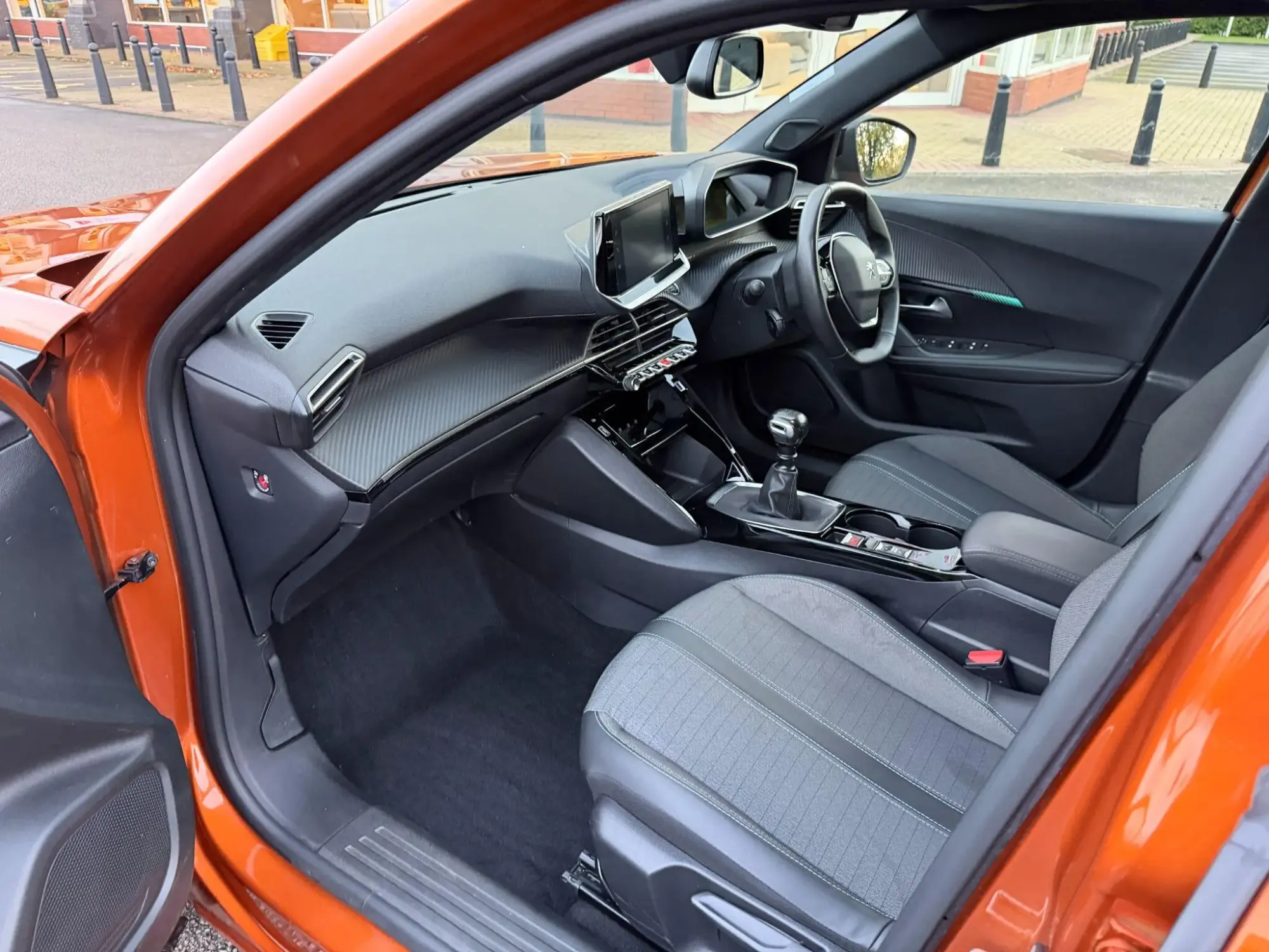 Peugeot 2008 Image 32