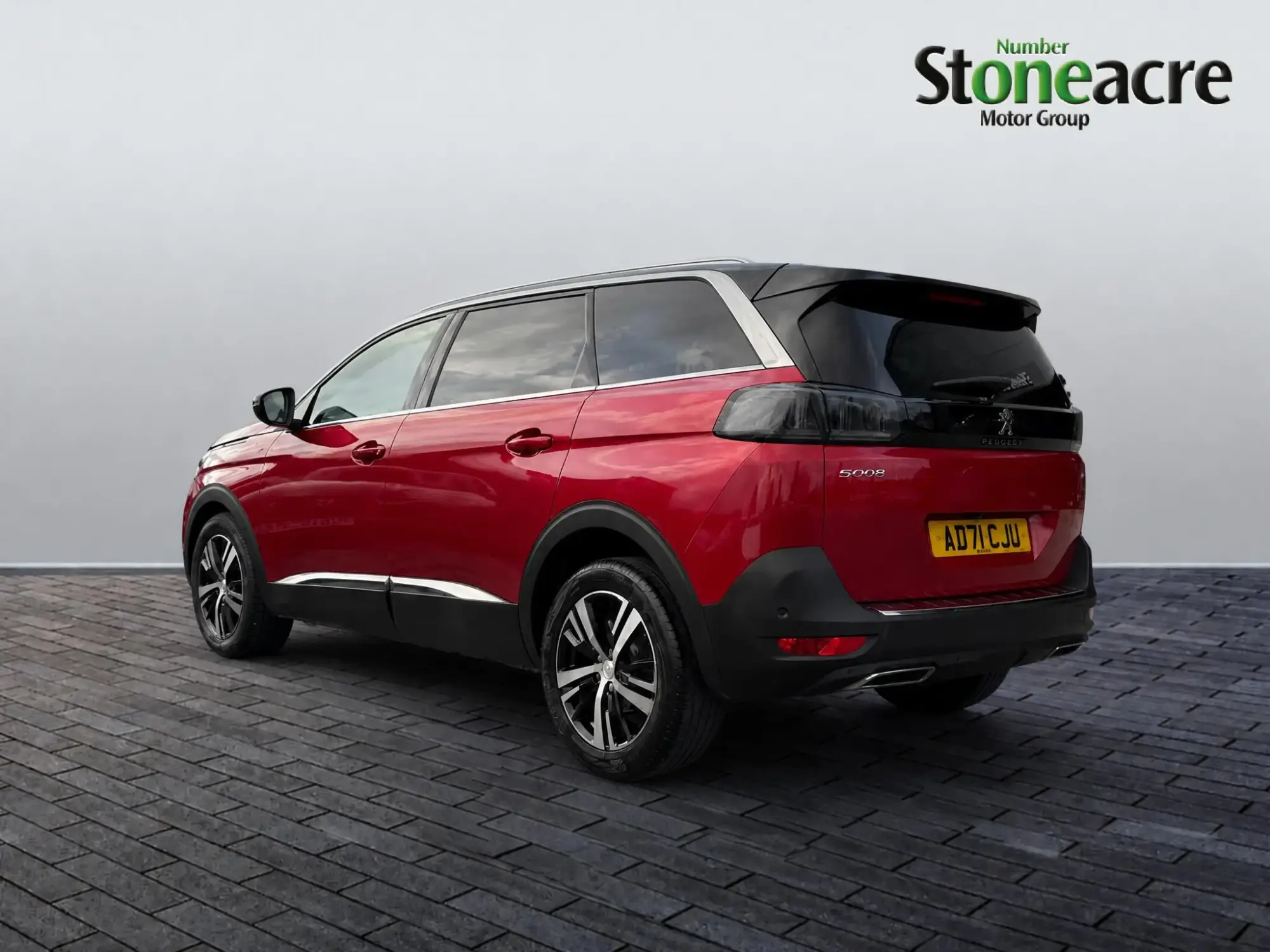 Peugeot 5008 Image 4