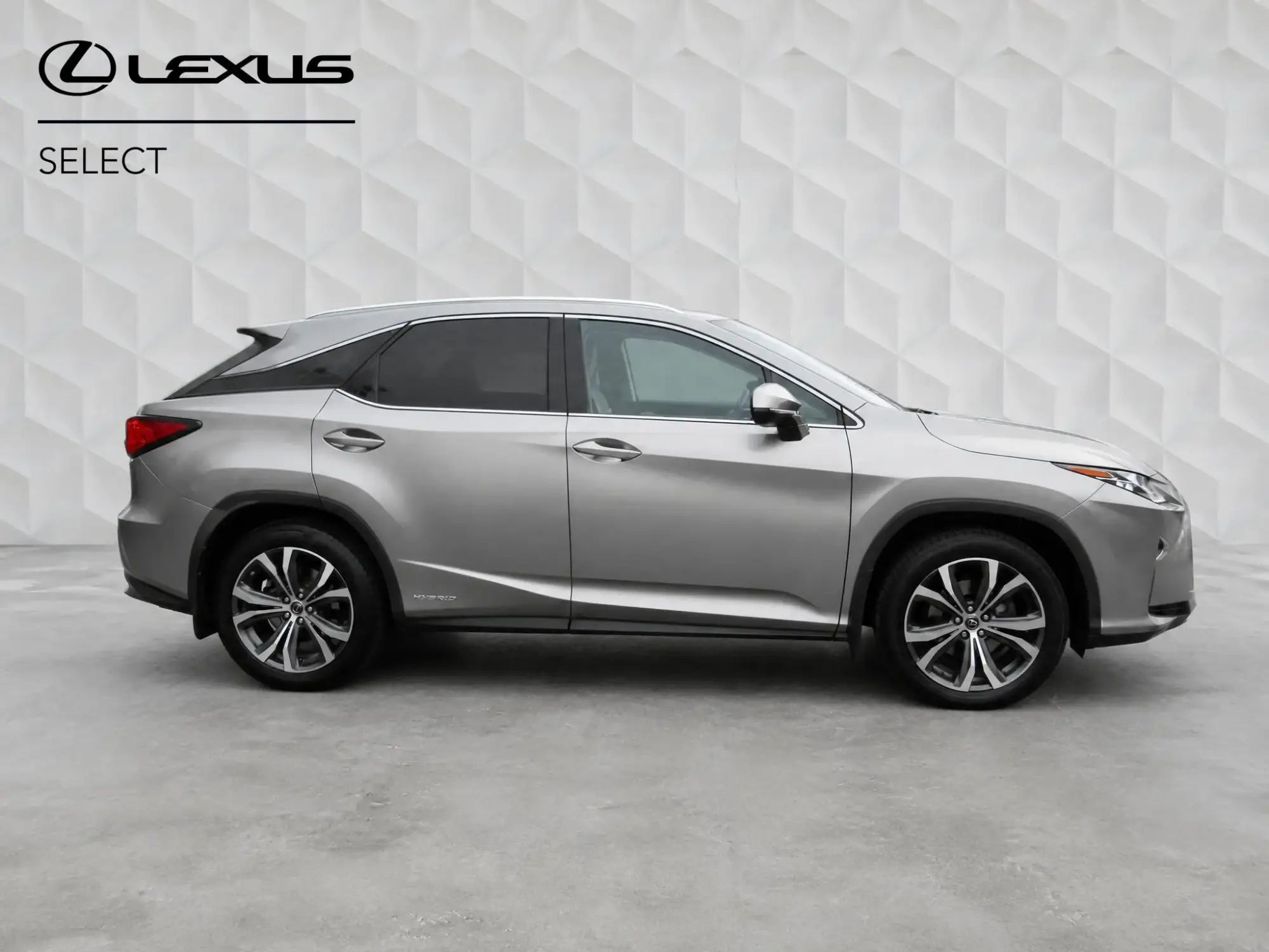 Lexus RX 3.5 450h V6 Luxury CVT 4WD Euro 6 (s/s) 5dr MJ18CWR Image 3 Lexus RX 3.5 450h V6 Luxury CVT 4WD Euro 6 (s/s) 5dr MJ18CWR Image 3