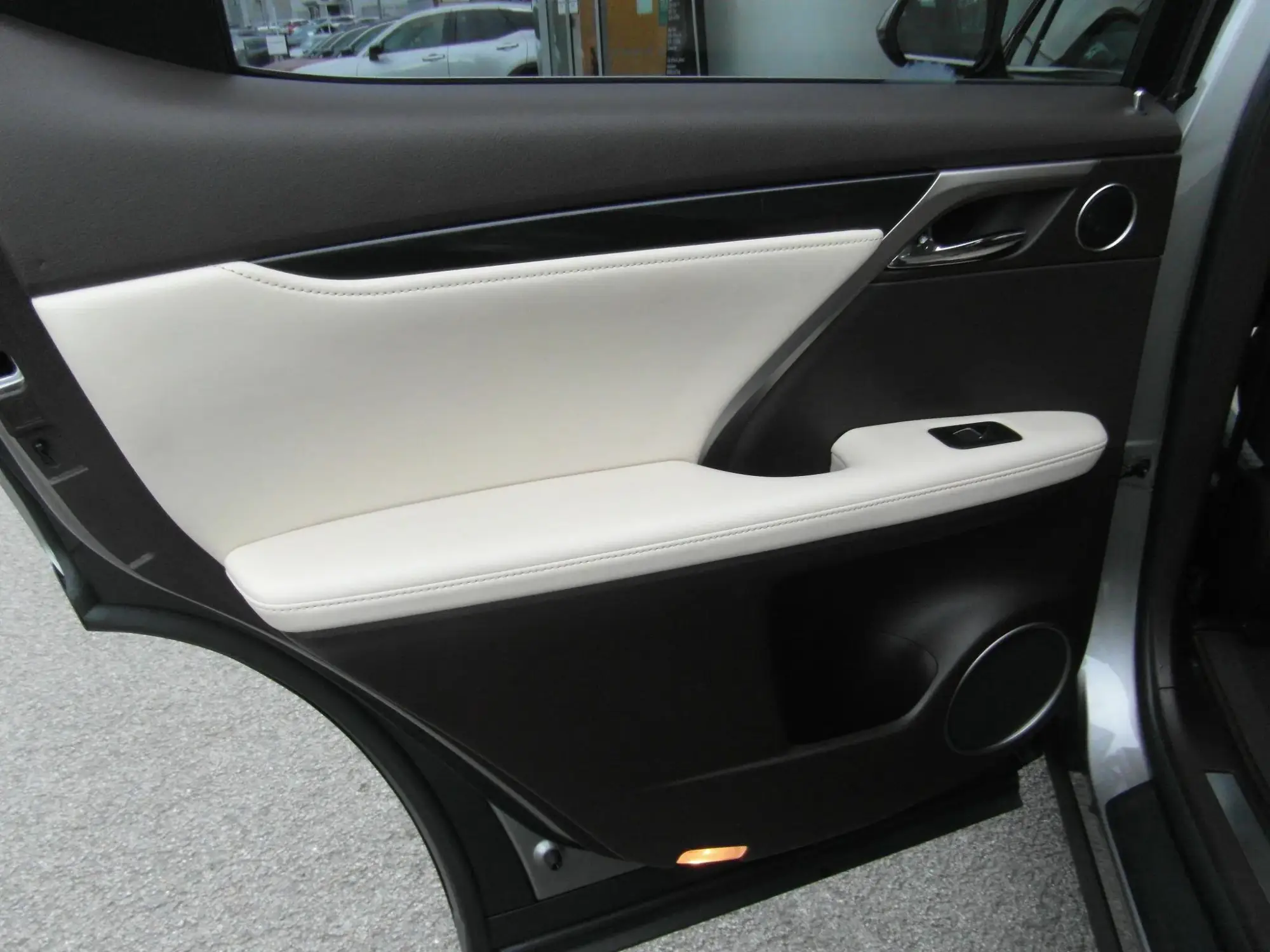 Lexus RX Image 18 Lexus RX Image 18