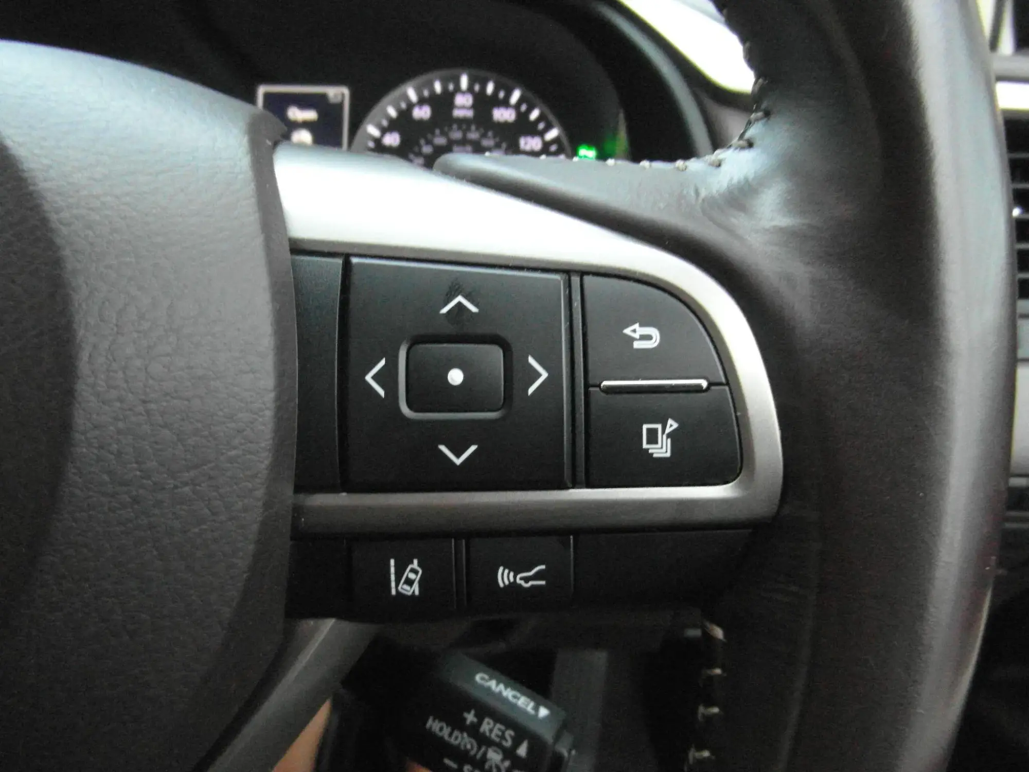 Lexus RX Image 34 Lexus RX Image 34