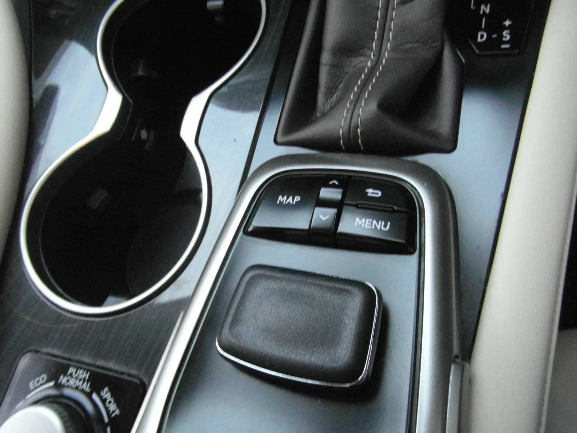 Lexus RX Image 39 Lexus RX Image 39