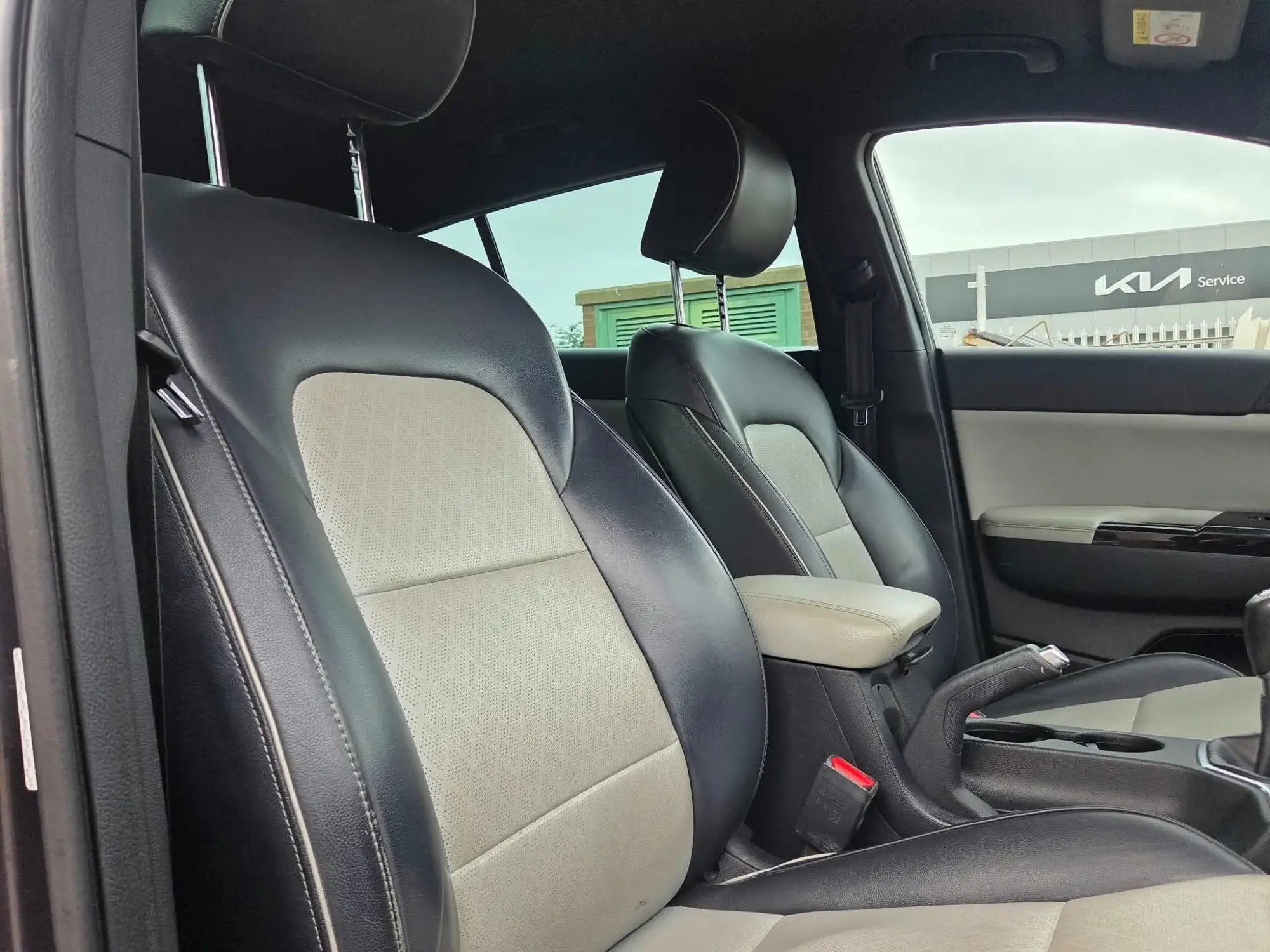 Kia Sportage Image 13