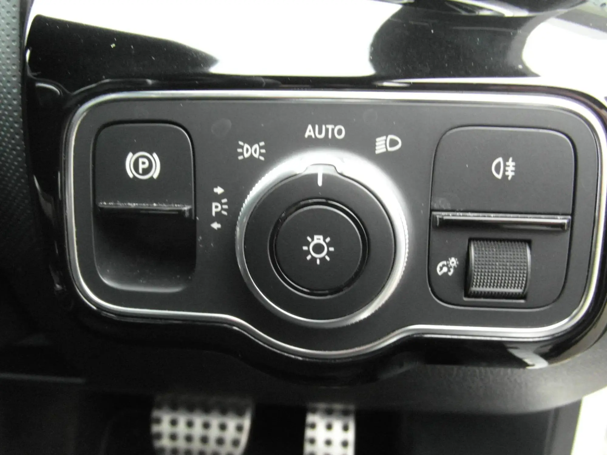 Mercedes-Benz A-Class Image 17 Mercedes-Benz A-Class Image 17