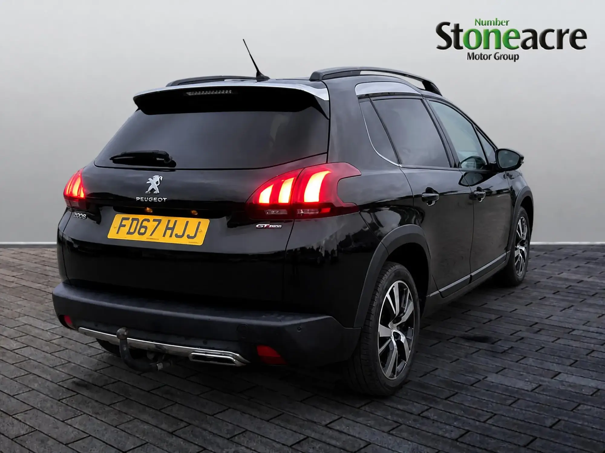 Peugeot 2008 1.6 BlueHDi 120 GT Line 5dr FD67HJJ Image 3 Peugeot 2008 1.6 BlueHDi 120 GT Line 5dr FD67HJJ Image 3