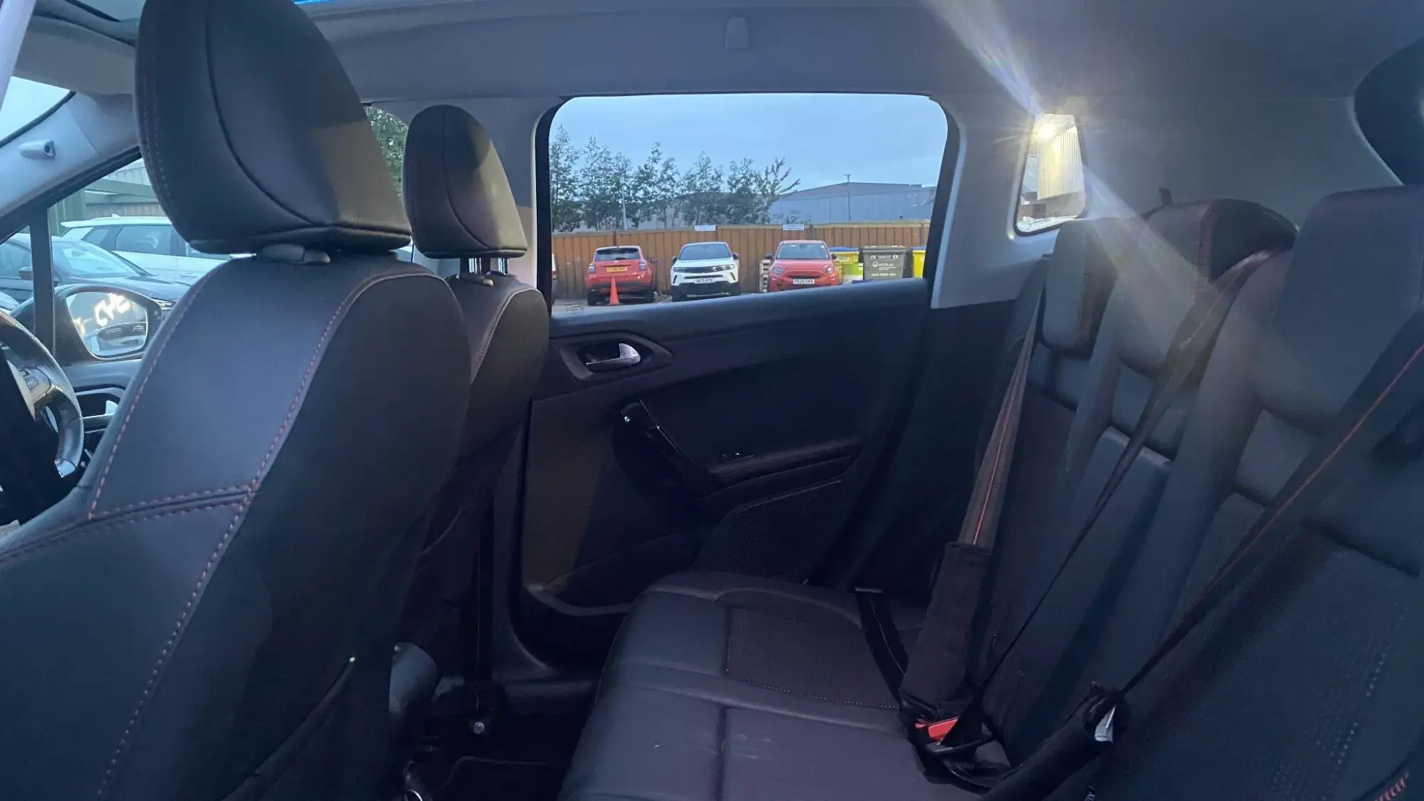 Peugeot 2008 Image 15