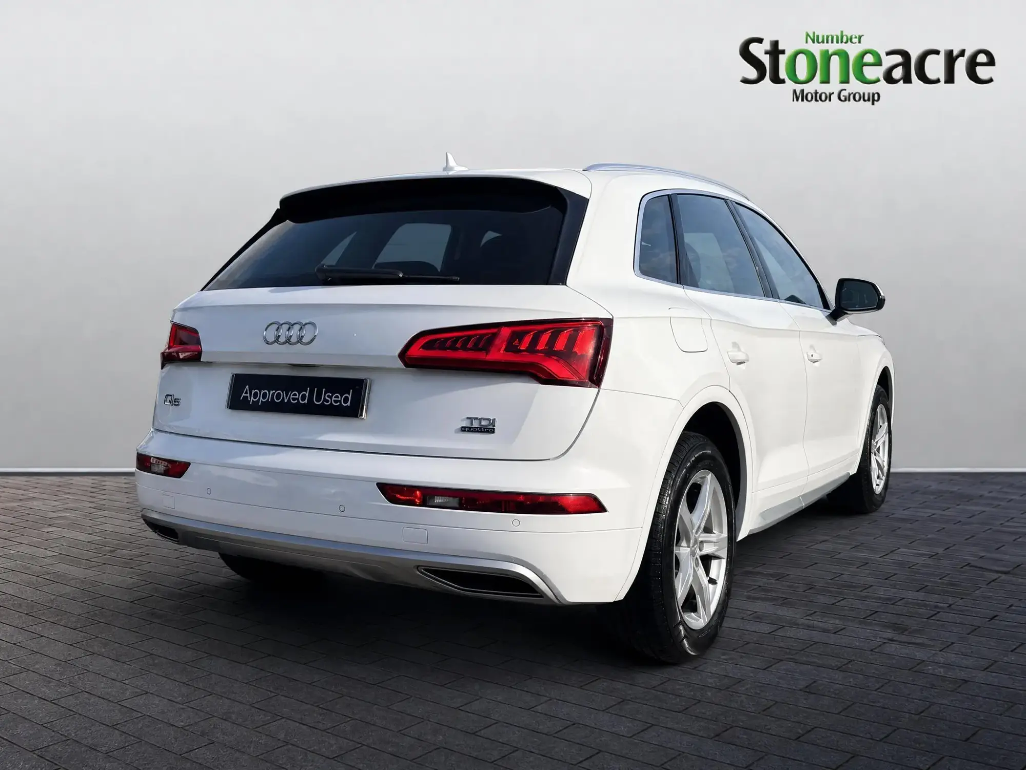Audi Q5 2.0 TDI Sport S Tronic quattro Euro 6 (s/s) 5dr JU05DEE Image 3