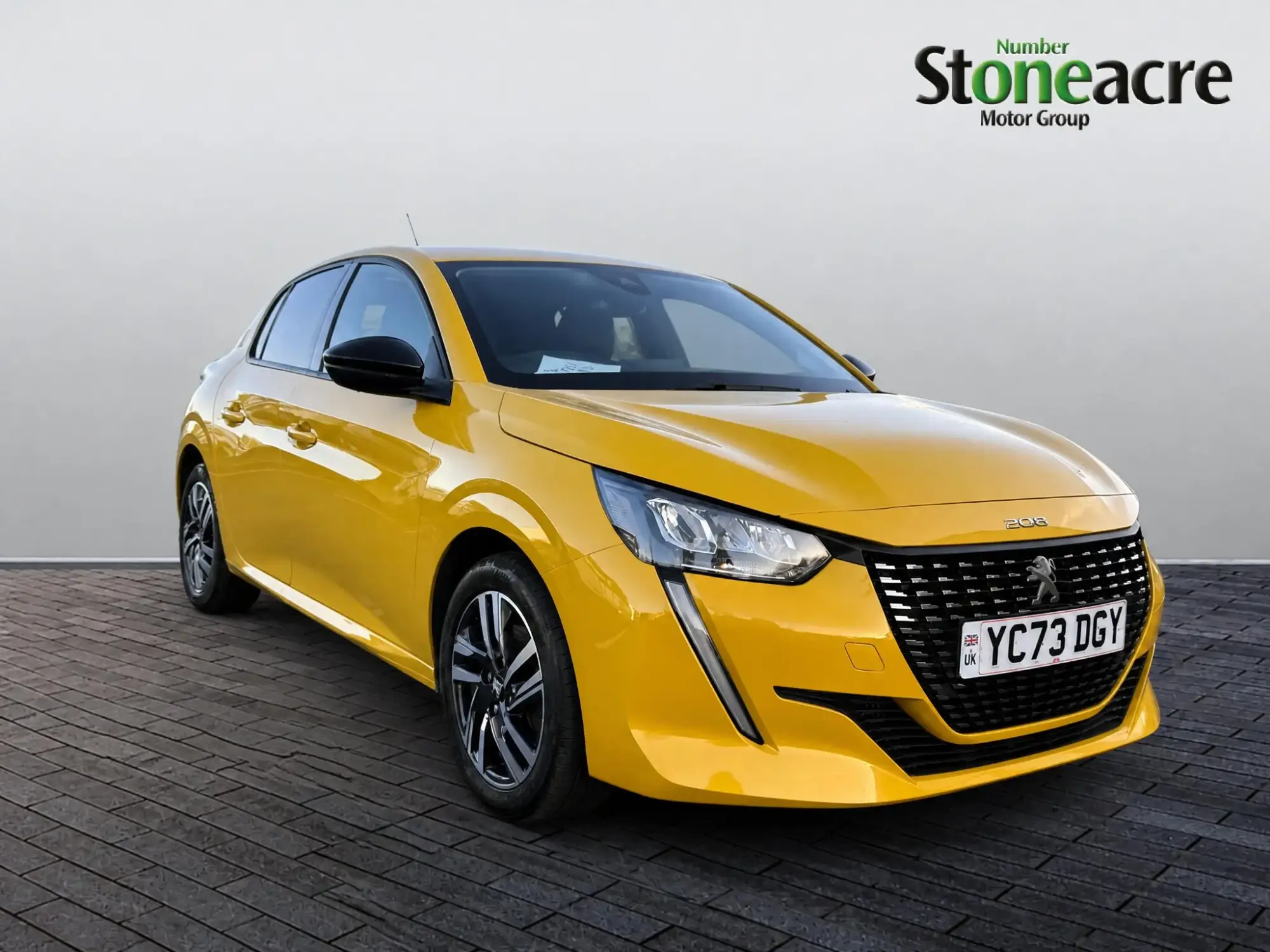 Peugeot 208 1.2 PureTech Allure Premium + EAT Euro 6 (s/s) 5dr YC73DGY Image 1