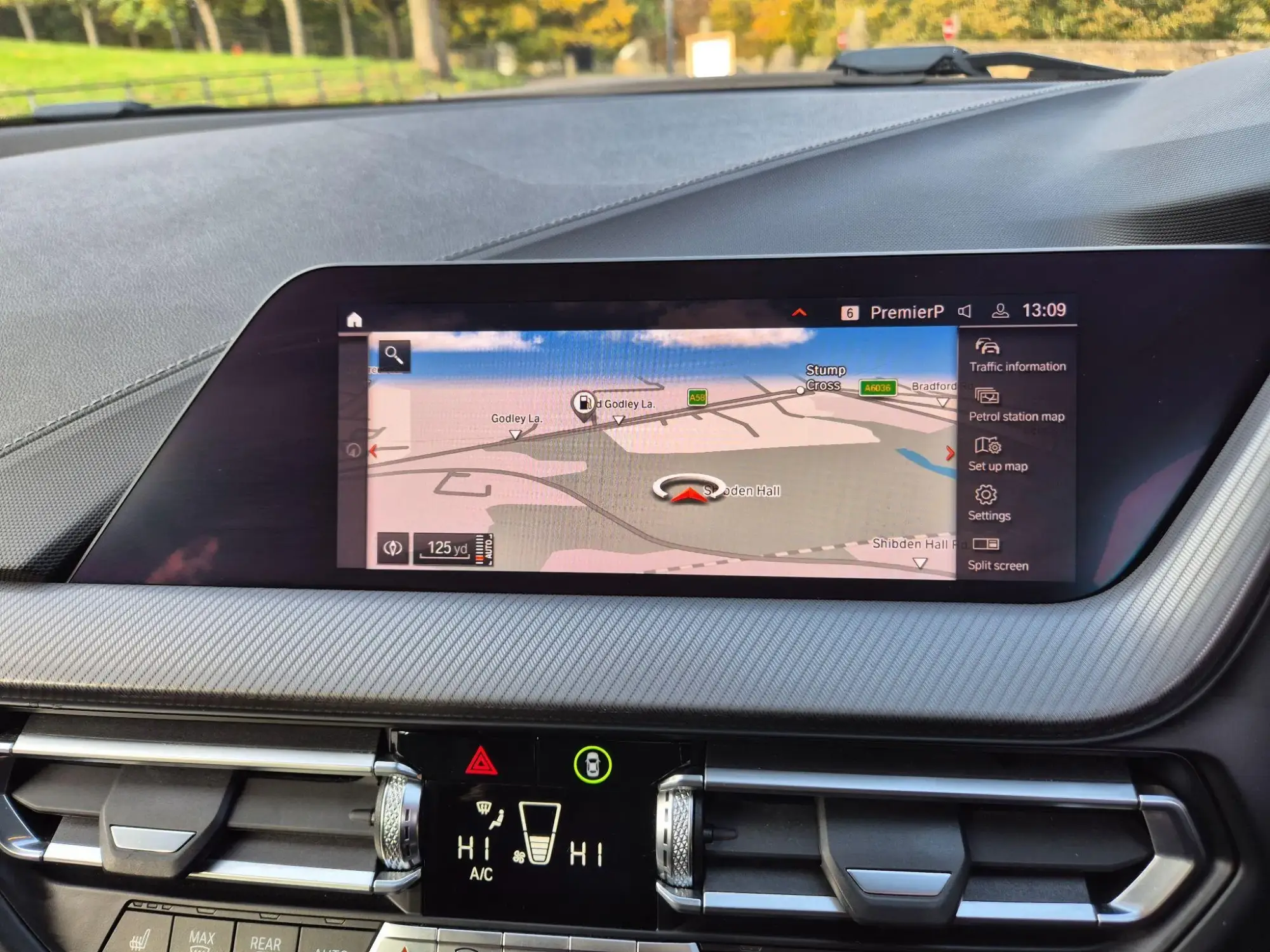 BMW 1 Series Image 25