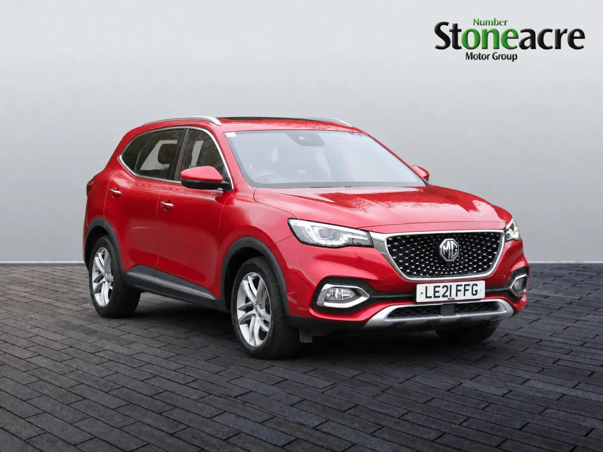 MG HS 1.5 T-GDI Exclusive SUV 5dr Petrol DCT Euro 6 (s/s) (162 ps) LE21FFG Image 1 MG HS 1.5 T-GDI Exclusive SUV 5dr Petrol DCT Euro 6 (s/s) (162 ps) LE21FFG Image 1