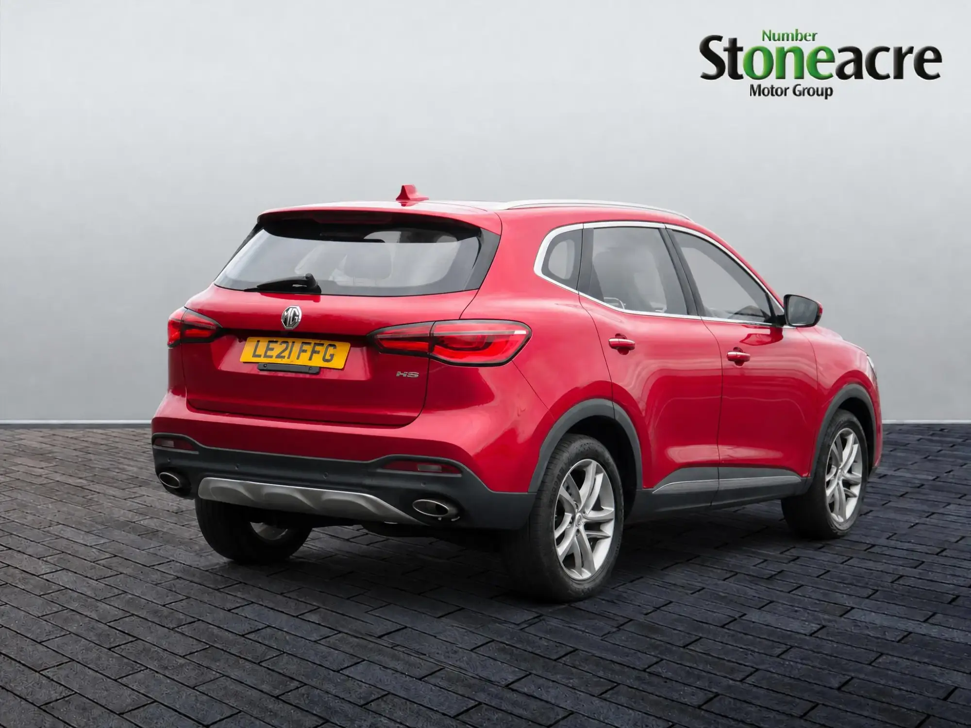 MG HS 1.5 T-GDI Exclusive SUV 5dr Petrol DCT Euro 6 (s/s) (162 ps) LE21FFG Image 3 MG HS 1.5 T-GDI Exclusive SUV 5dr Petrol DCT Euro 6 (s/s) (162 ps) LE21FFG Image 3