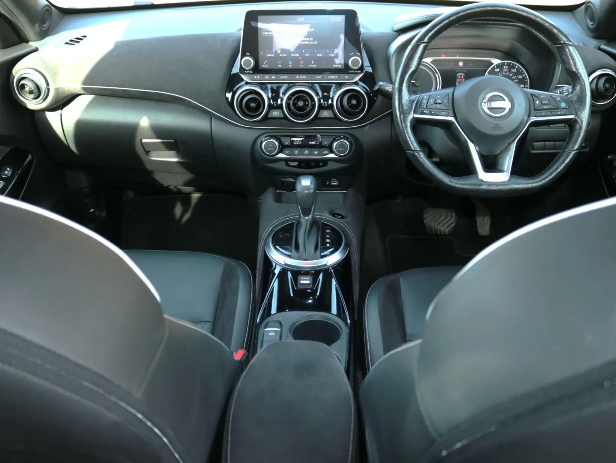 Nissan Juke Hybrid Image 12 Nissan Juke Hybrid Image 12