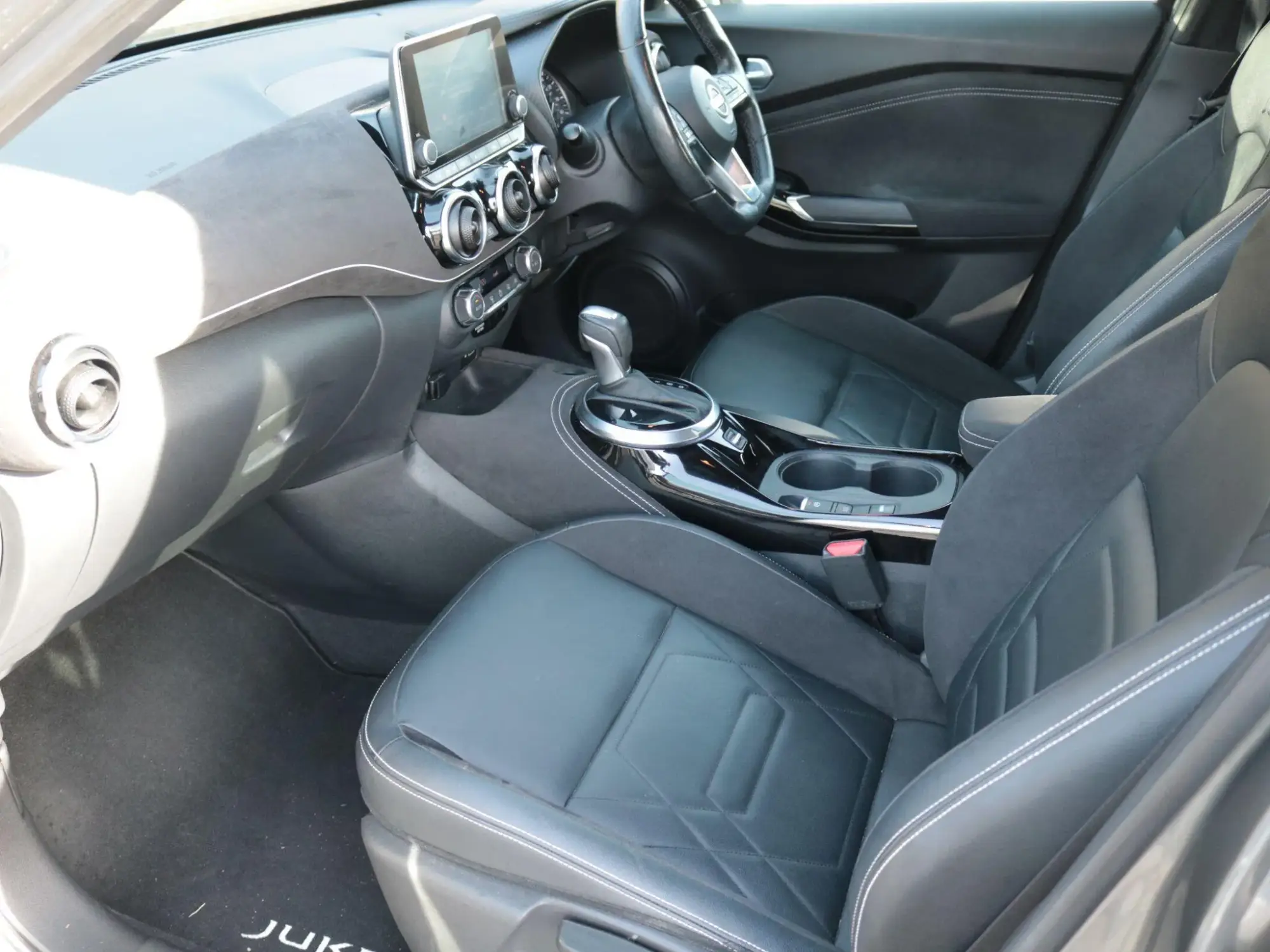 Nissan Juke Hybrid Image 13 Nissan Juke Hybrid Image 13