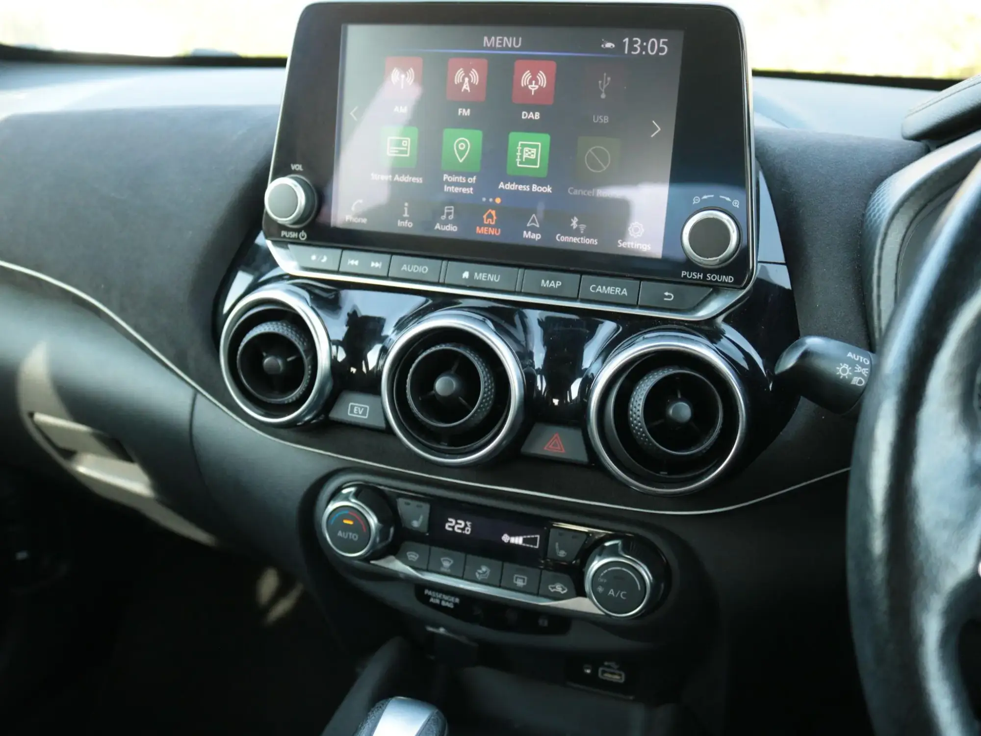 Nissan Juke Hybrid Image 20 Nissan Juke Hybrid Image 20