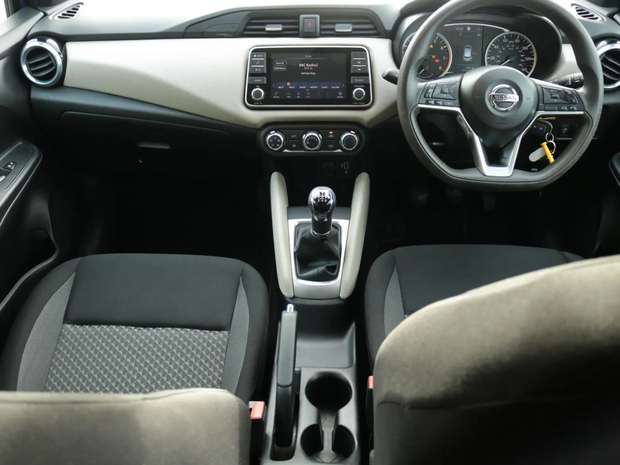 Nissan MICRA Image 15