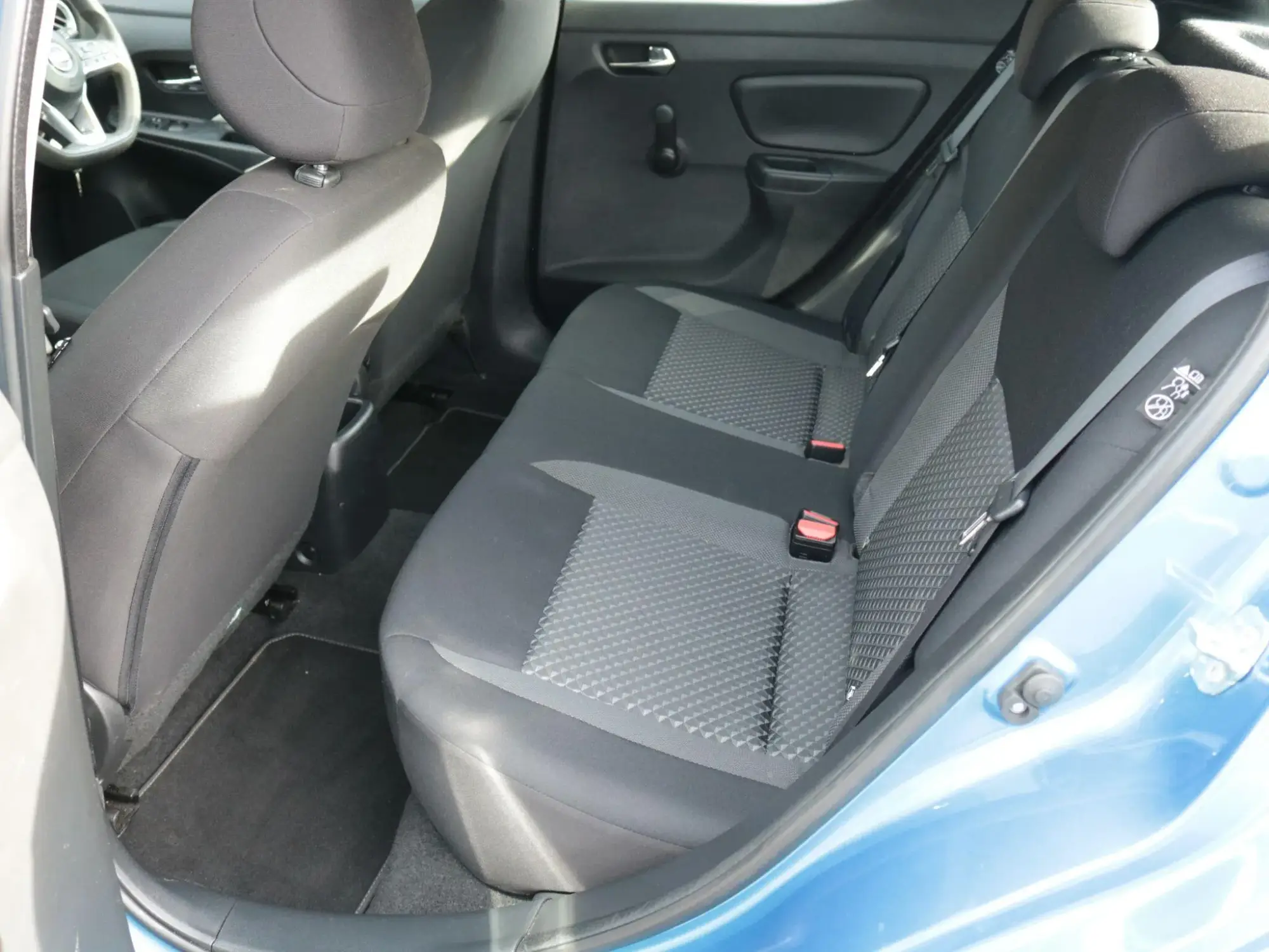 Nissan MICRA Image 24