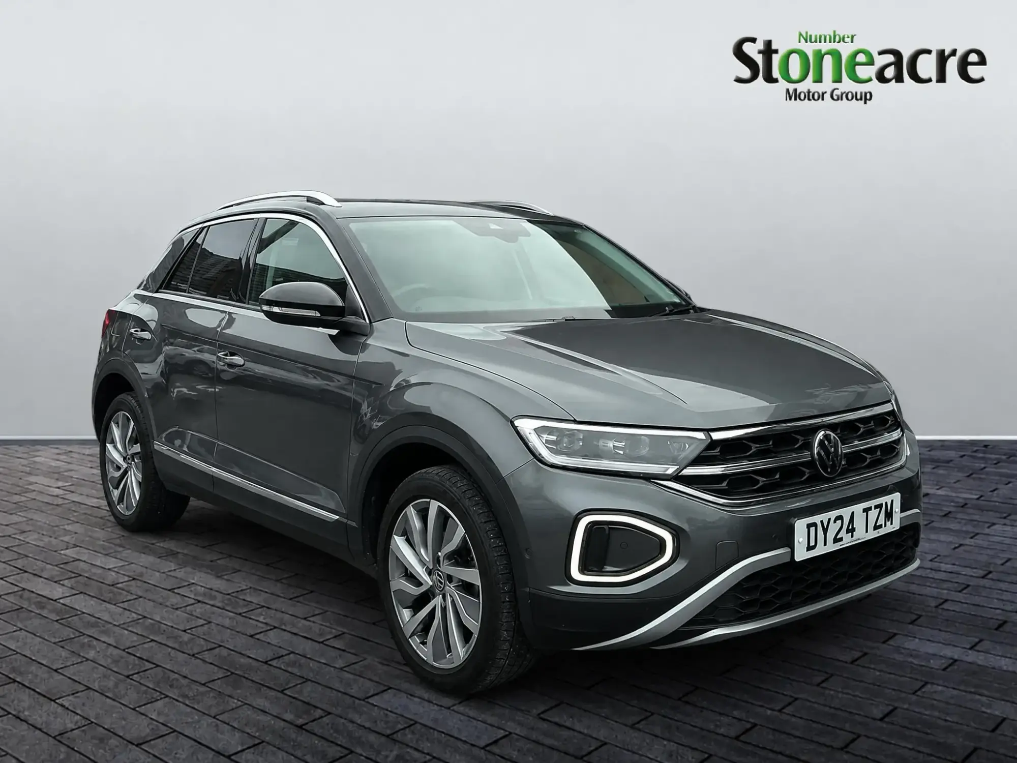 Volkswagen T-Roc 1.5 TSI Style DSG 2WD Euro 6 (s/s) 5dr DY24TZM Image 1