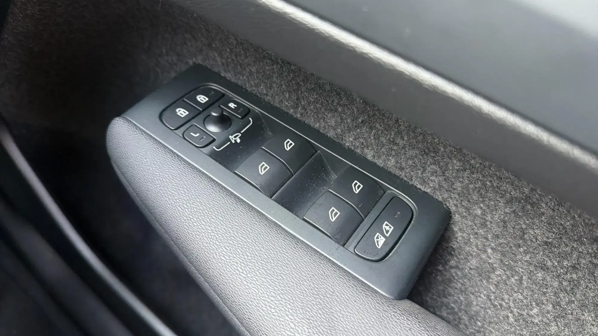 Volvo XC40 Image 23 Volvo XC40 Image 23