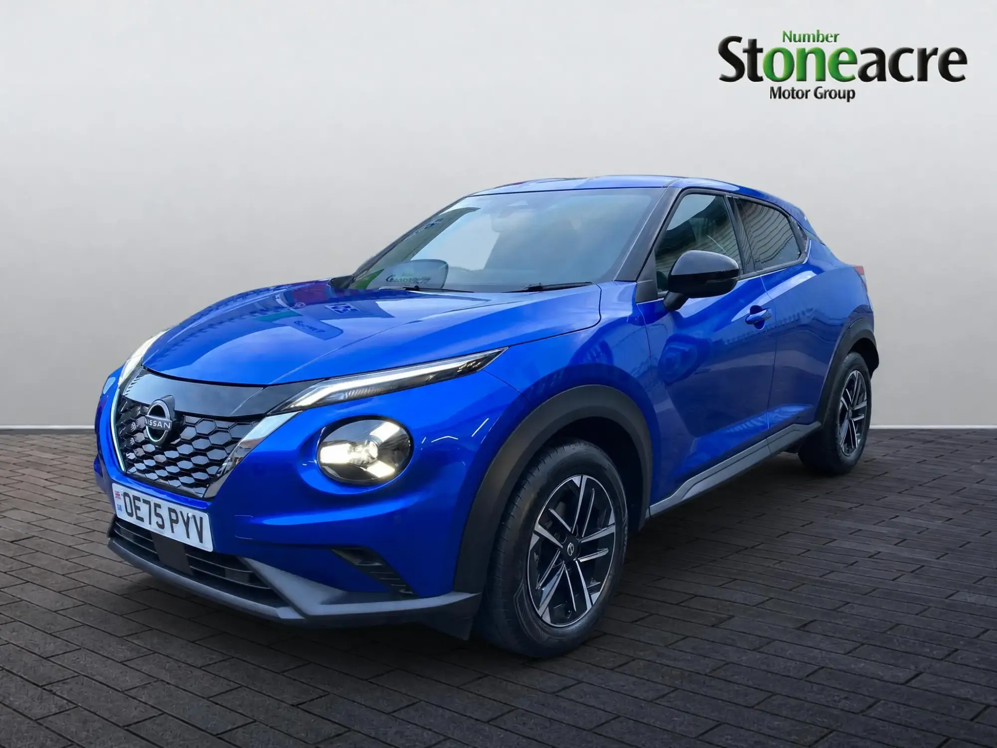 Nissan Juke Hybrid 1.6 N-Connecta Auto Euro 6 5dr OE75PYV Image 3