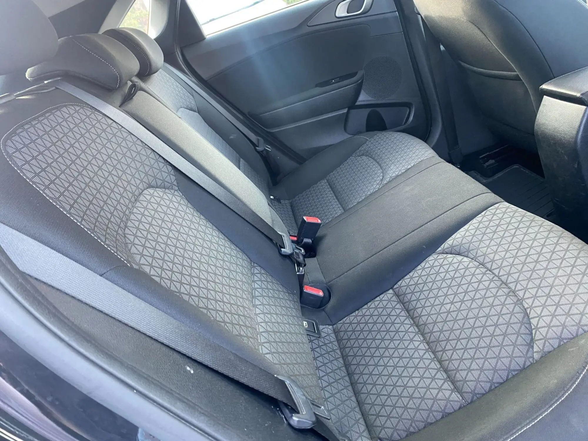 Kia Ceed Image 12