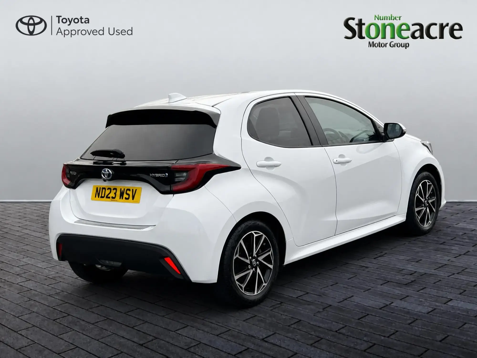 Toyota Yaris Hybrid 1.5 Hybrid Design 5dr CVT ND23WSV Image 2 Toyota Yaris Hybrid 1.5 Hybrid Design 5dr CVT ND23WSV Image 2