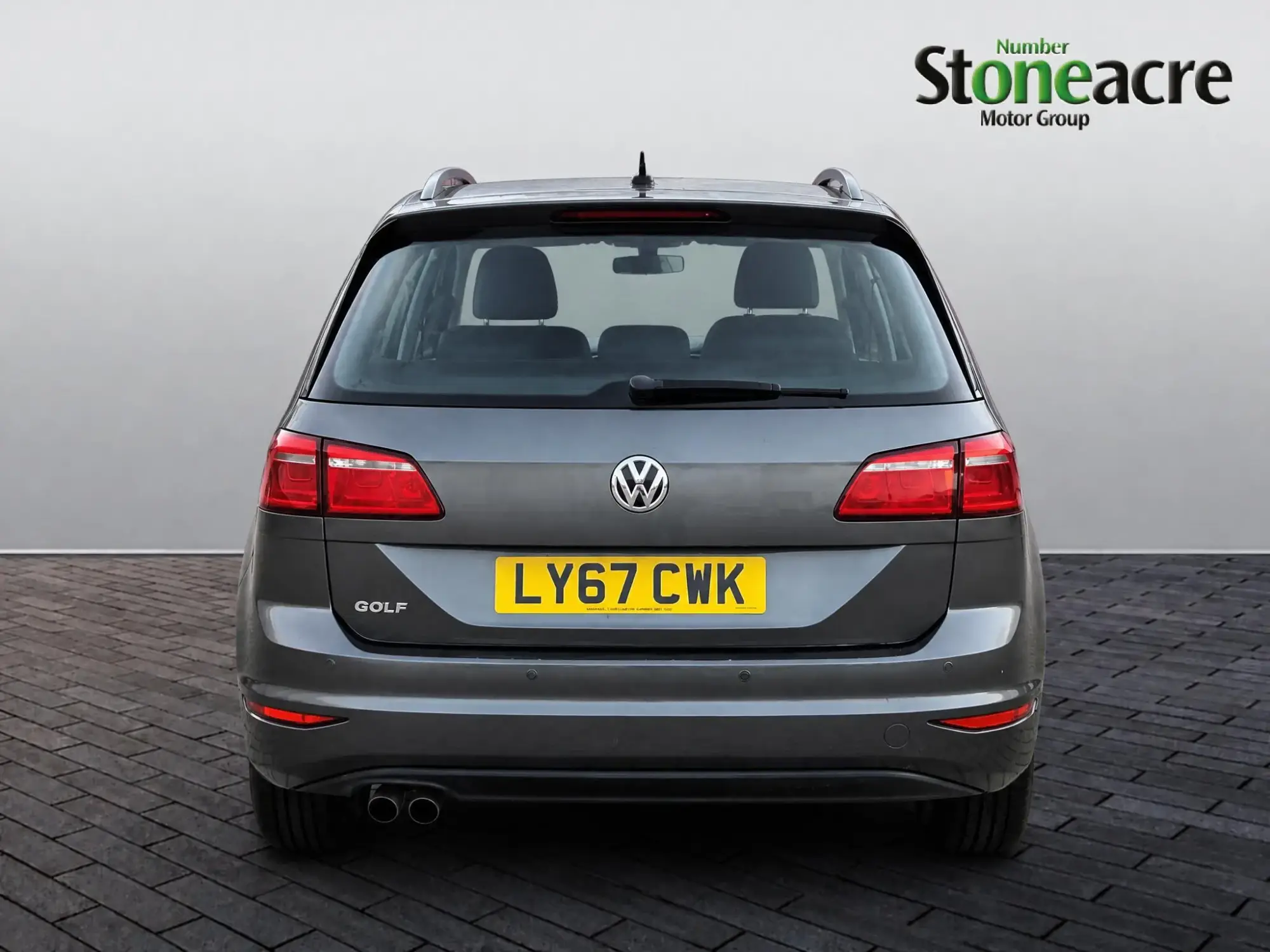 Volkswagen Golf SV Image 6
