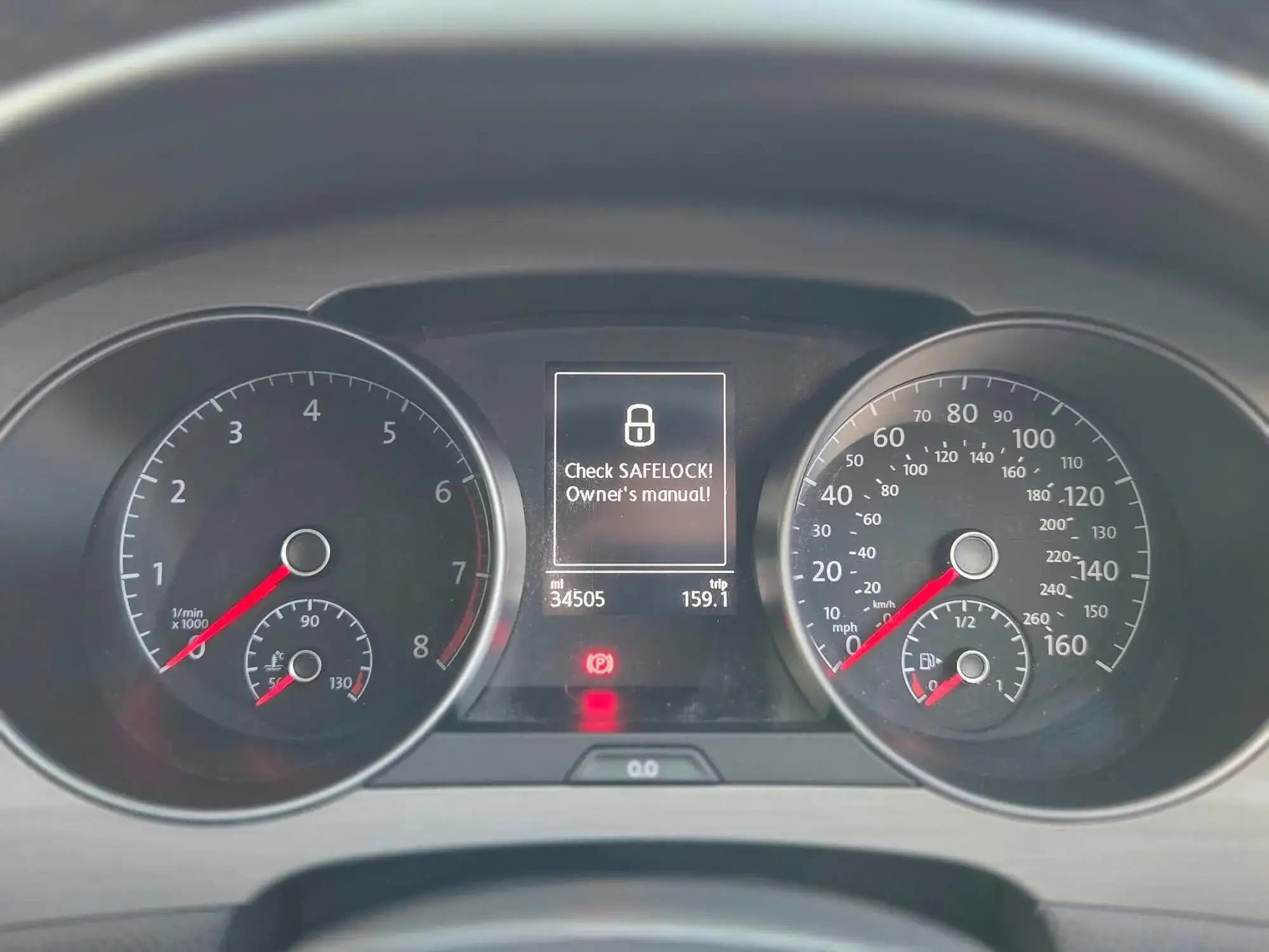 Volkswagen Golf SV Image 36
