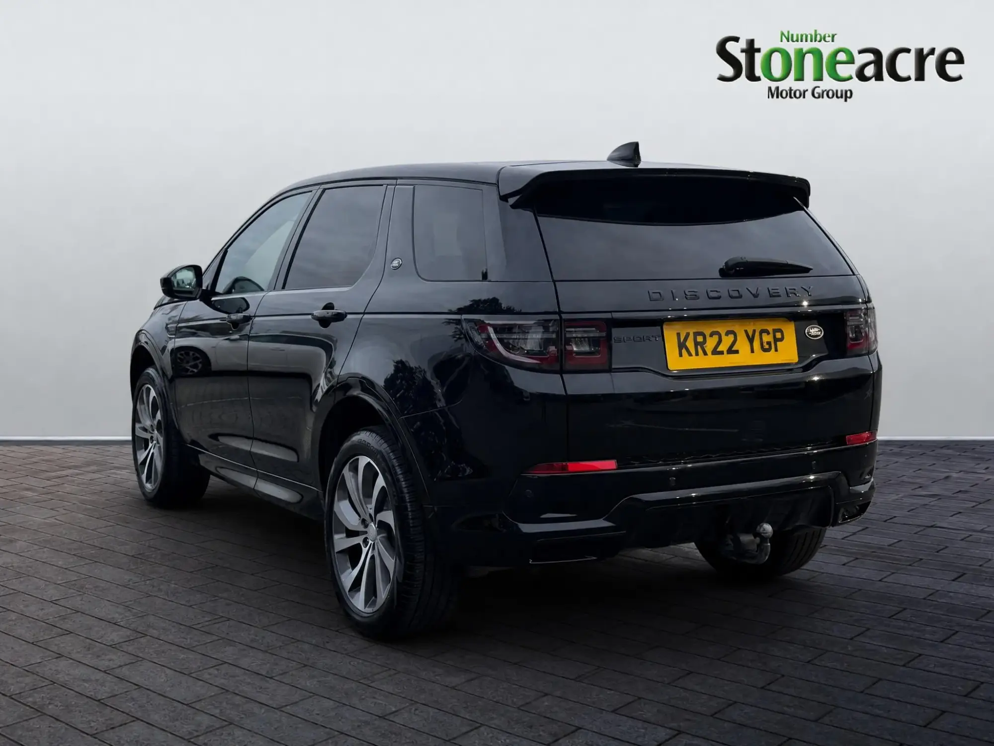 Land Rover Discovery Sport Image 4
