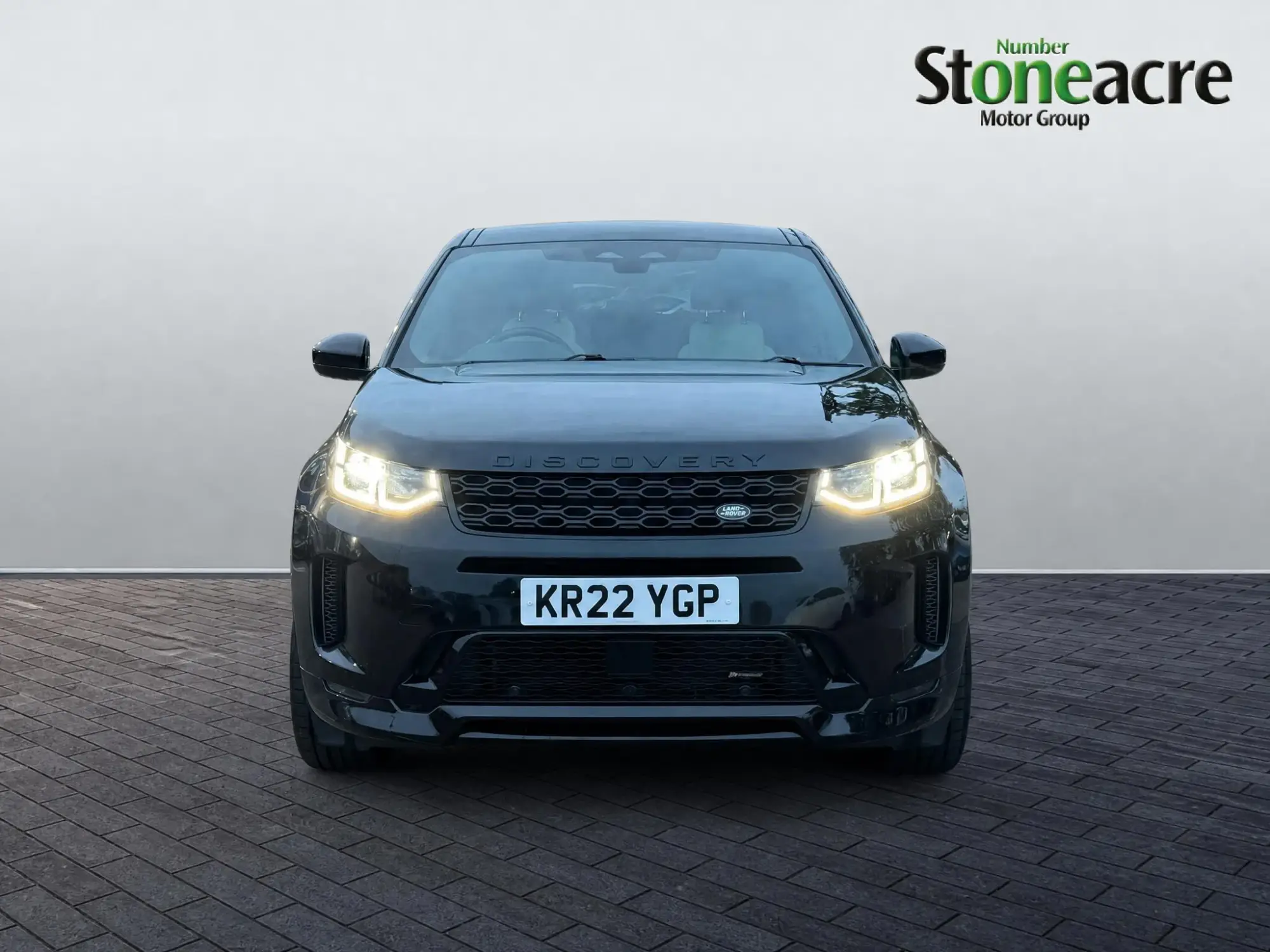 Land Rover Discovery Sport Image 5